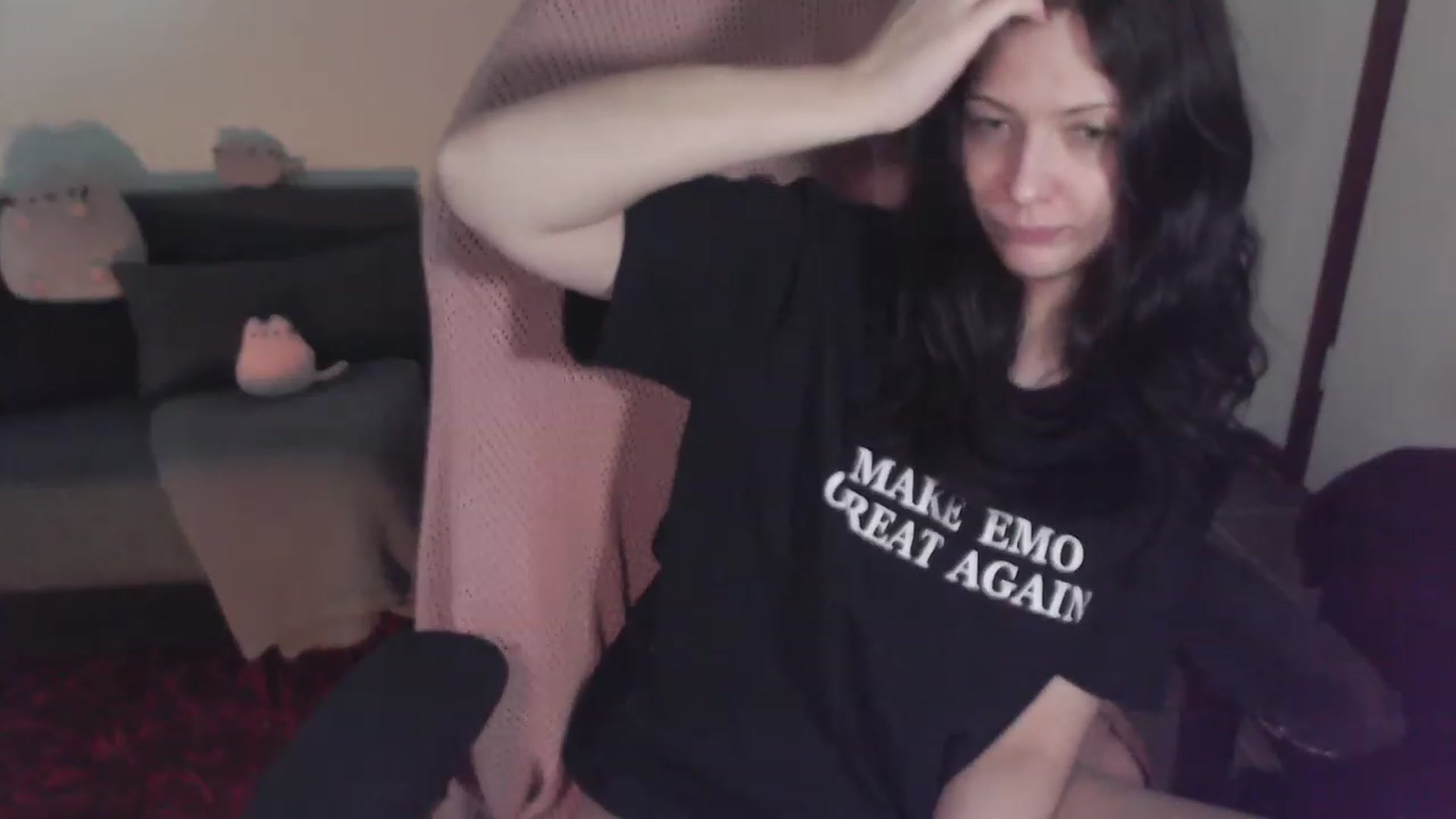 Gallery image thumbnail from RoomToAvoid's myfreecams stream on, 03/04/2024, 04:43 image 8 of 20