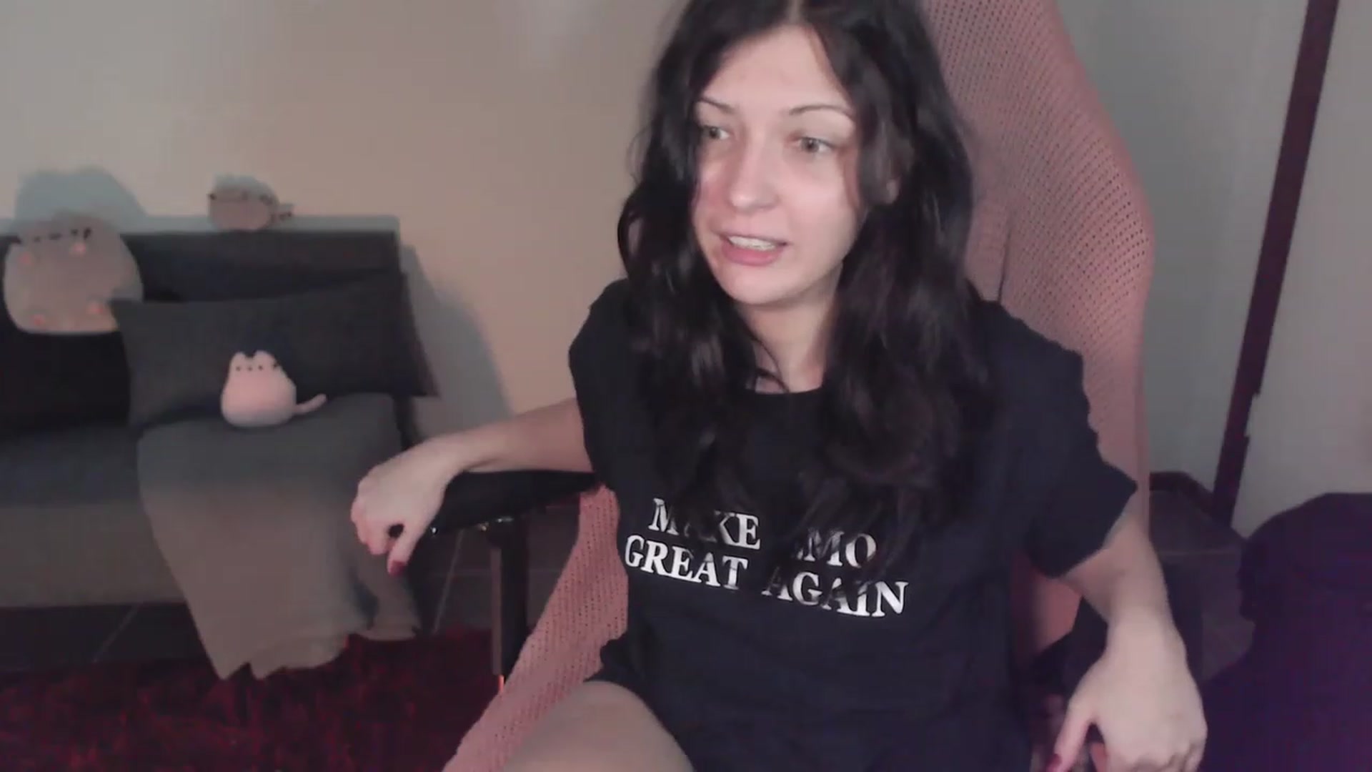 Gallery image thumbnail from RoomToAvoid's myfreecams stream on, 03/04/2024, 04:43 image 13 of 20