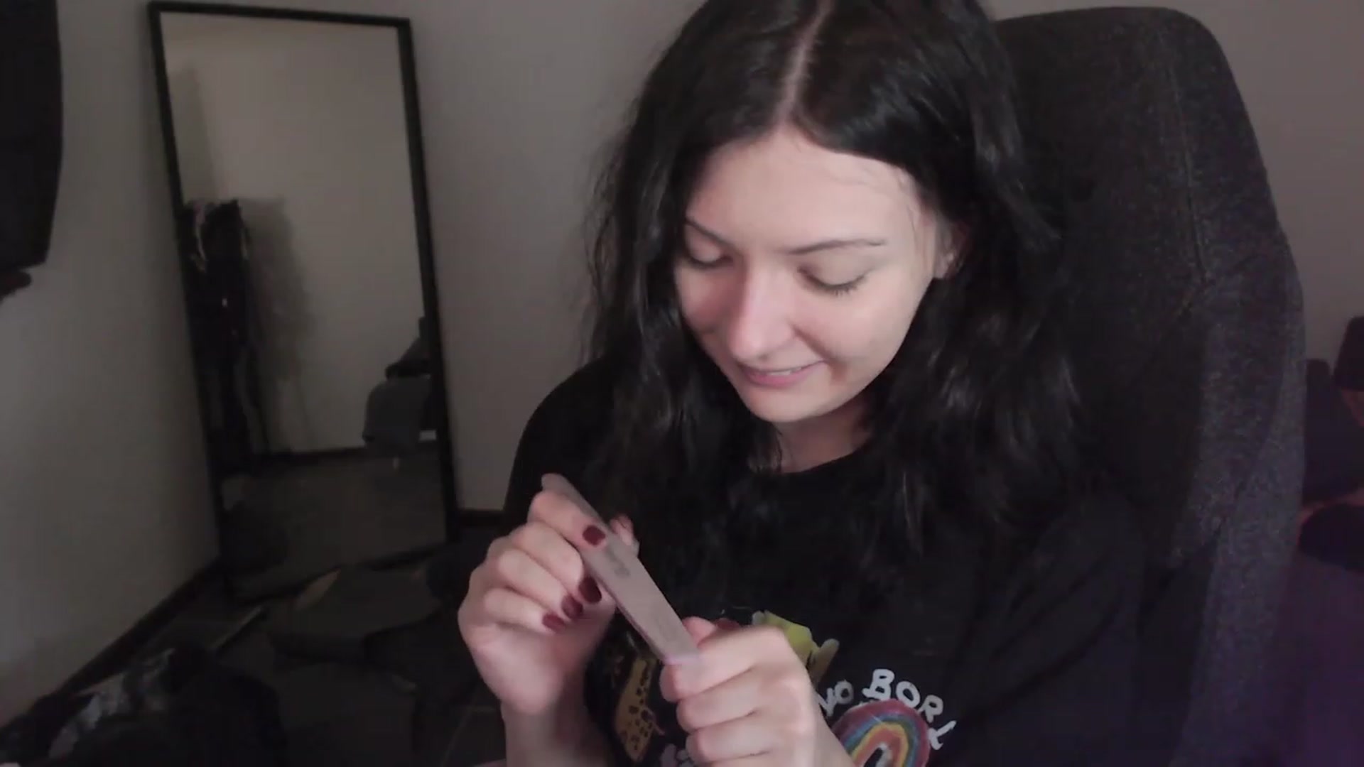 Gallery image thumbnail from RoomToAvoid's myfreecams stream on, 03/09/2024, 01:00 image 6 of 20