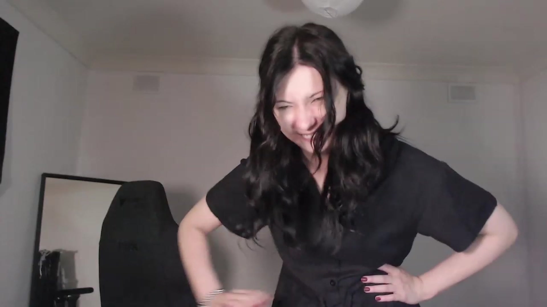 Gallery image thumbnail from RoomToAvoid's myfreecams stream on, 03/09/2024, 01:19 image 15 of 20