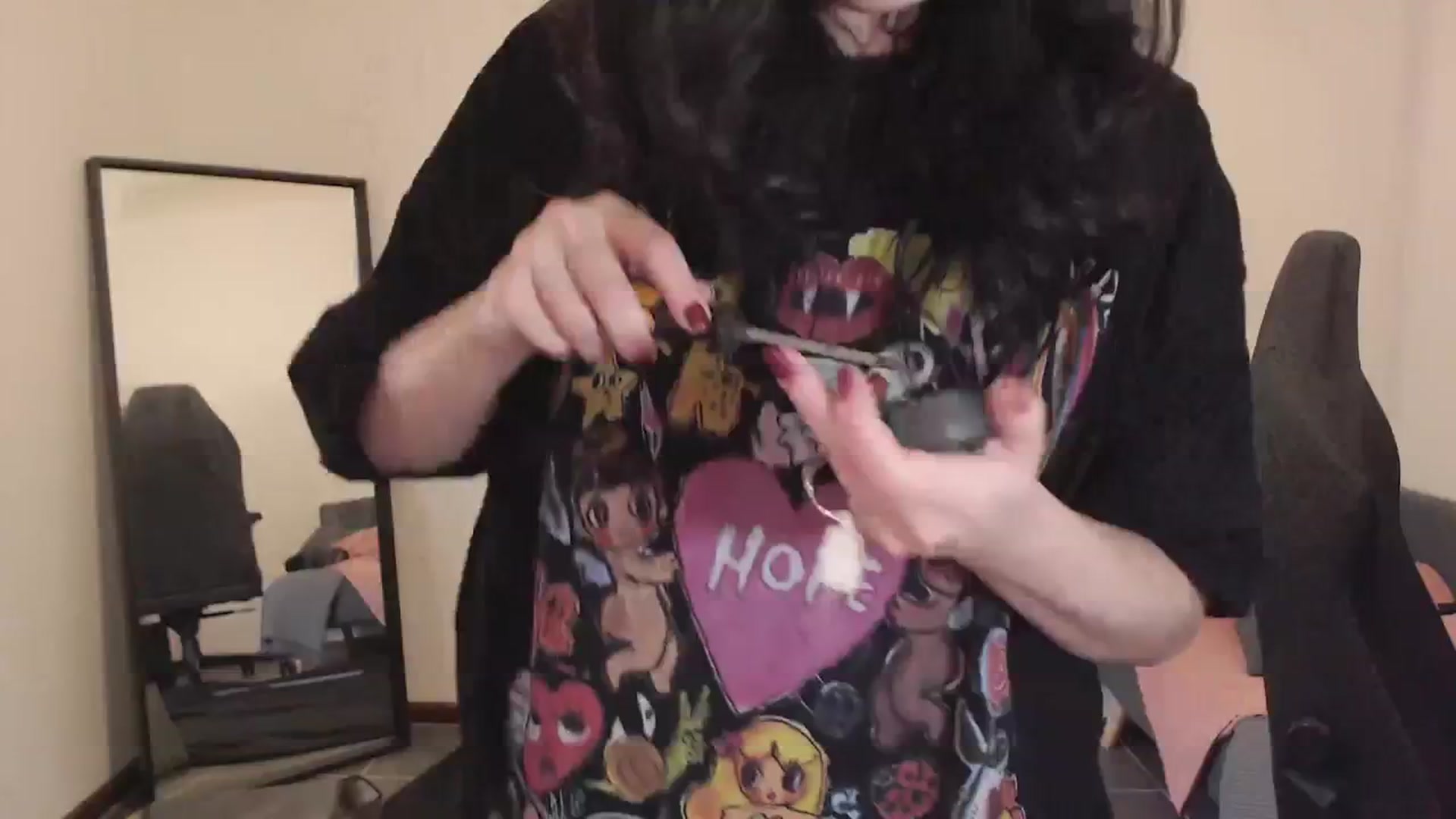 Gallery image thumbnail from RoomToAvoid's myfreecams stream on, 03/09/2024, 04:10 image 8 of 20