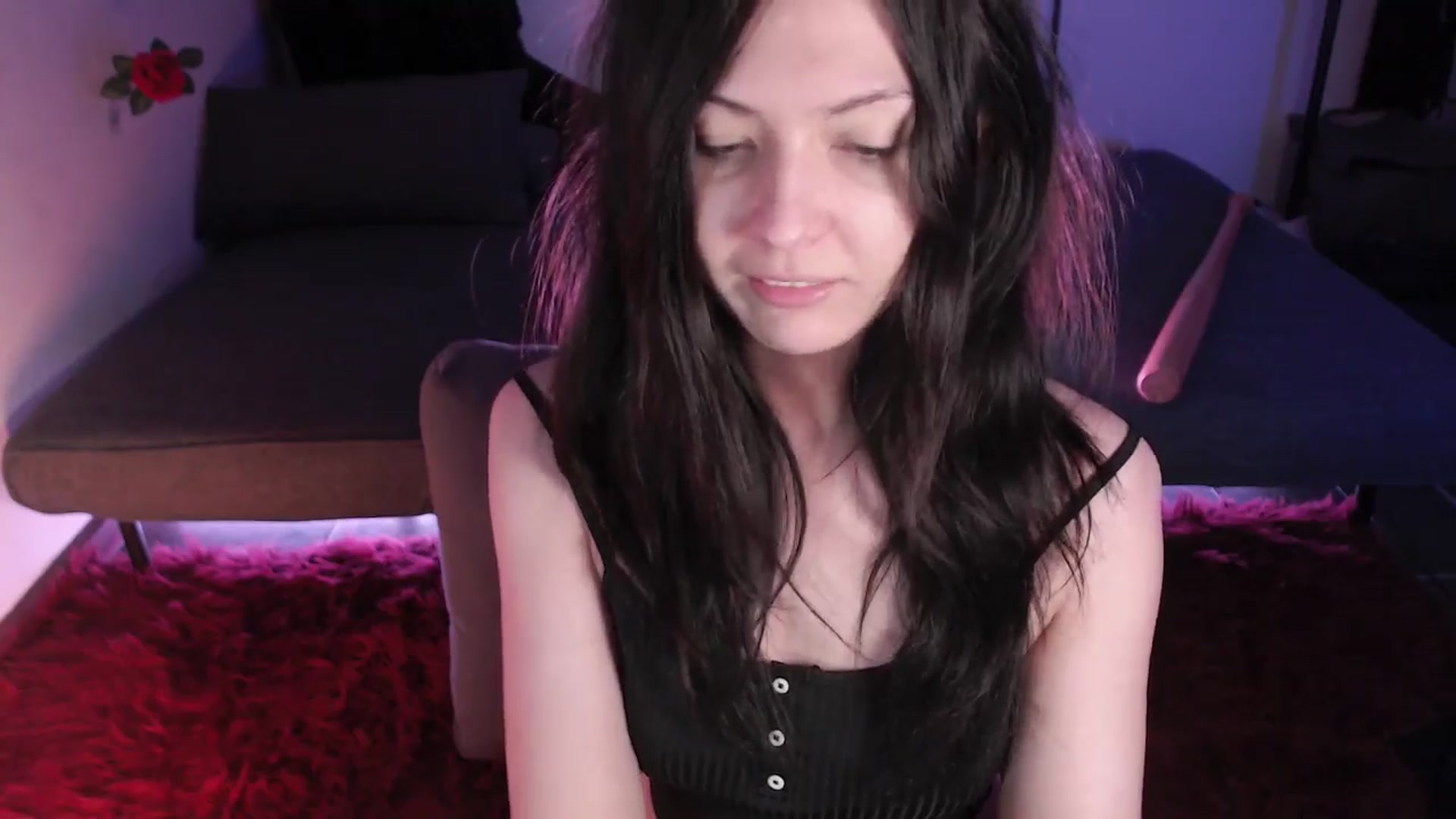Gallery image thumbnail from RoomToAvoid's myfreecams stream on, 04/14/2024, 04:56 image 14 of 20