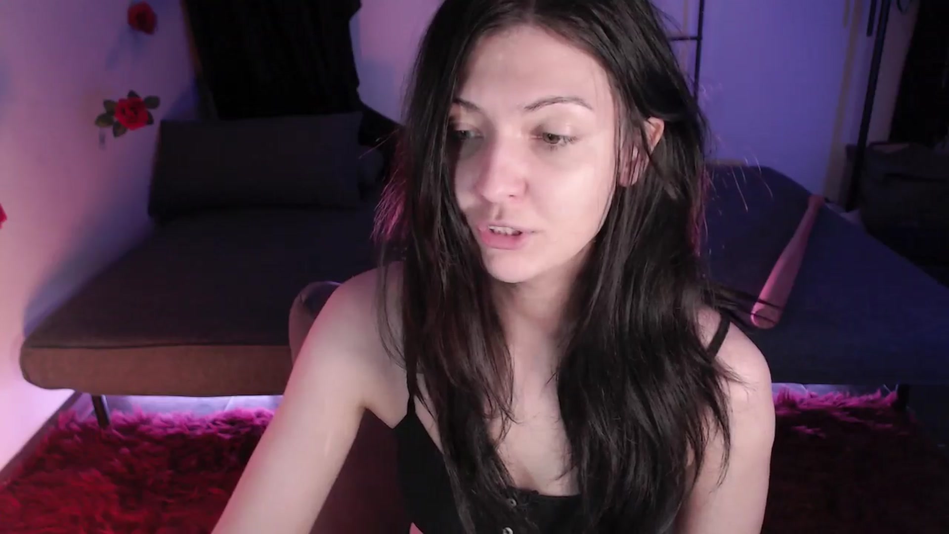 Gallery image thumbnail from RoomToAvoid's myfreecams stream on, 04/14/2024, 04:56 image 15 of 20