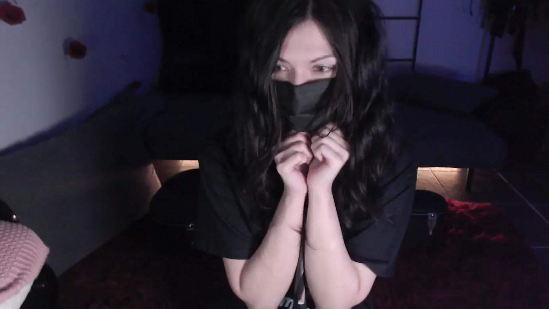Gallery image thumbnail from RoomToAvoid's myfreecams stream on, 04/24/2024, 03:48 image 9 of 20