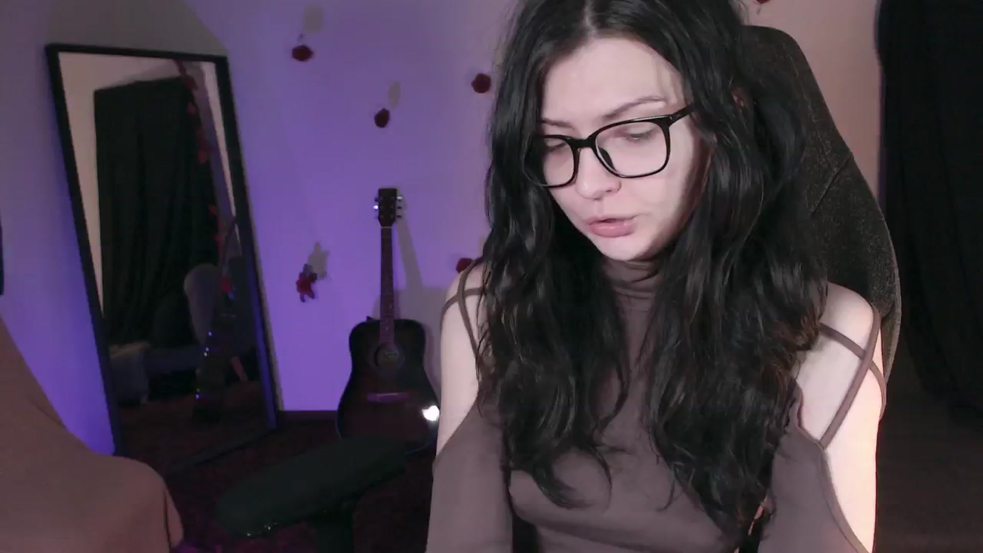 Gallery image thumbnail from RoomToAvoid's myfreecams stream on, 05/07/2024, 02:12 image 15 of 20