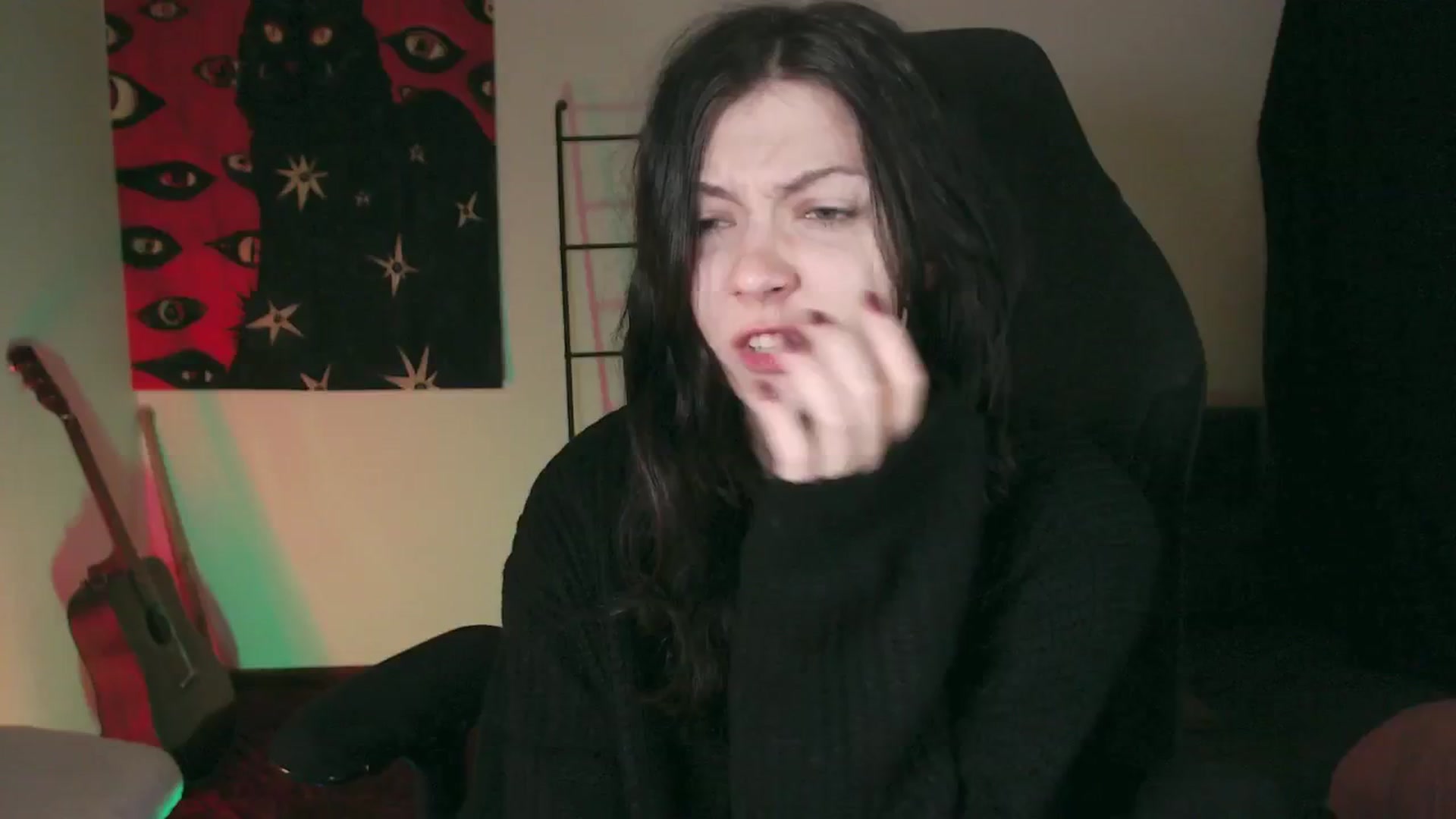 Gallery image thumbnail from RoomToAvoid's myfreecams stream on, 05/14/2024, 24:01 image 20 of 20