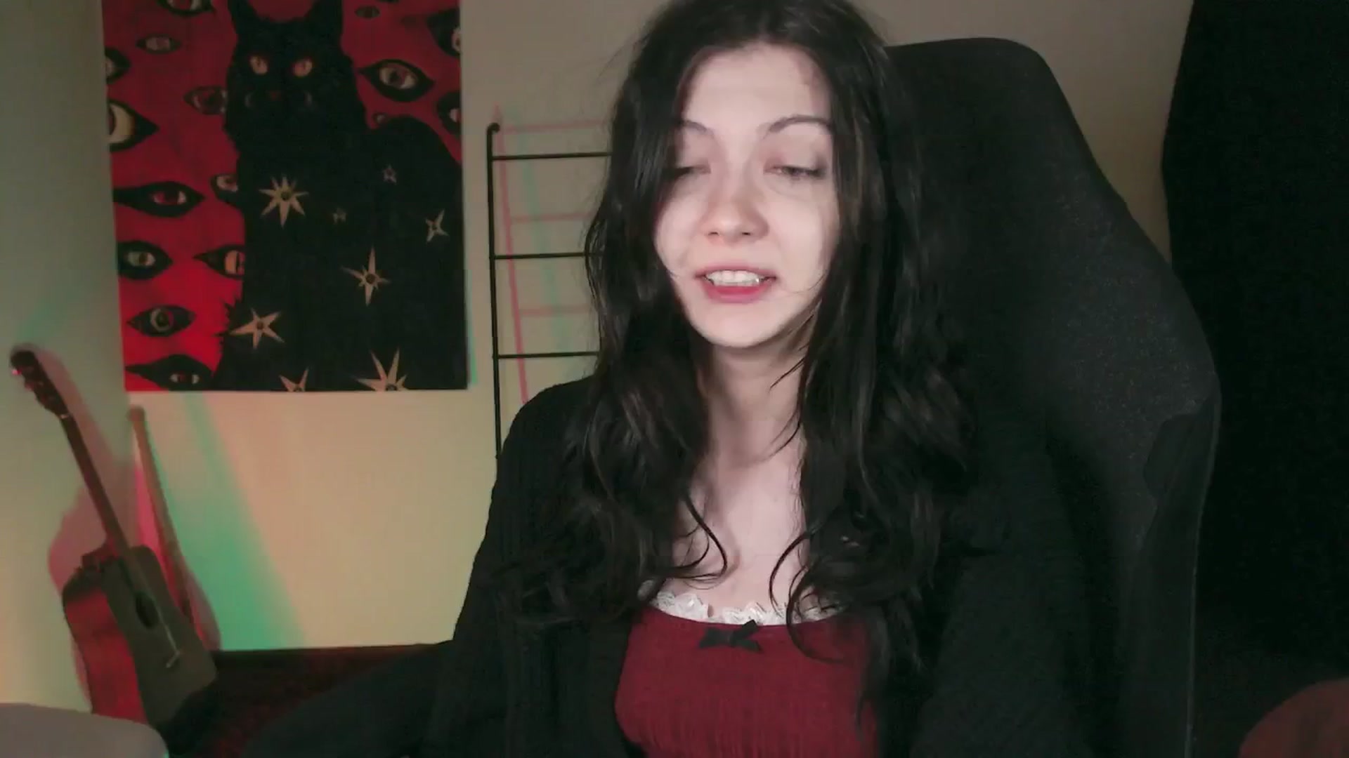 Gallery image thumbnail from RoomToAvoid's myfreecams stream on, 05/14/2024, 24:01 image 10 of 20
