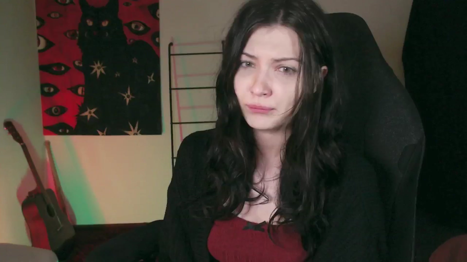 Gallery image thumbnail from RoomToAvoid's myfreecams stream on, 05/14/2024, 24:01 image 11 of 20