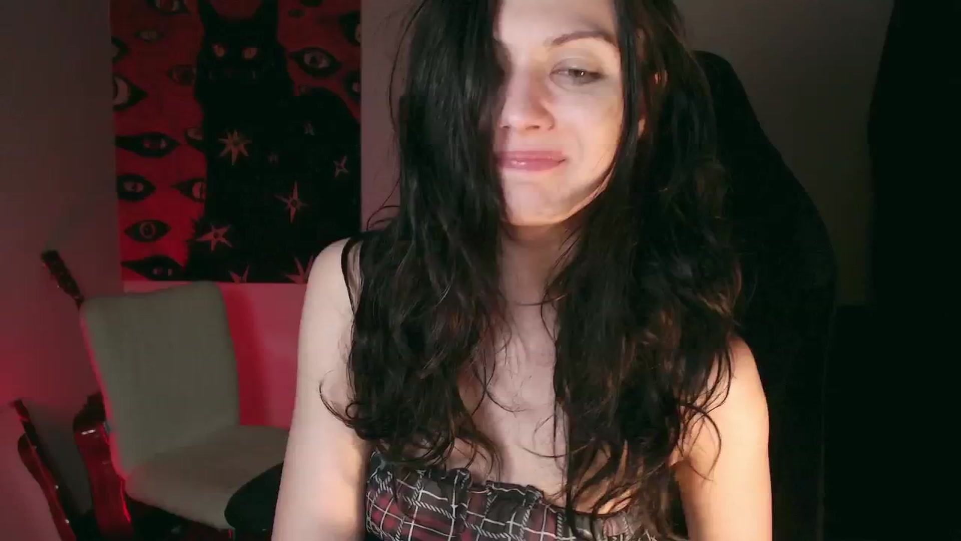 Gallery image thumbnail from RoomToAvoid's myfreecams stream on, 05/14/2024, 07:21 image 18 of 20