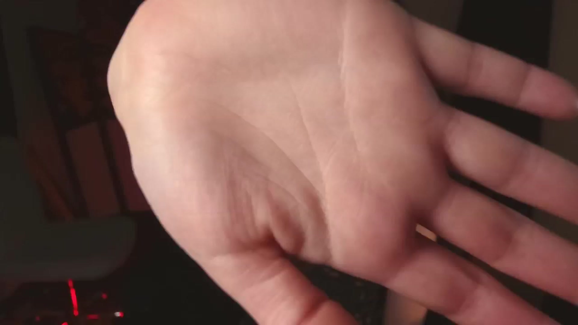 Gallery image thumbnail from RoomToAvoid's myfreecams stream on, 05/17/2024, 02:19 image 14 of 20