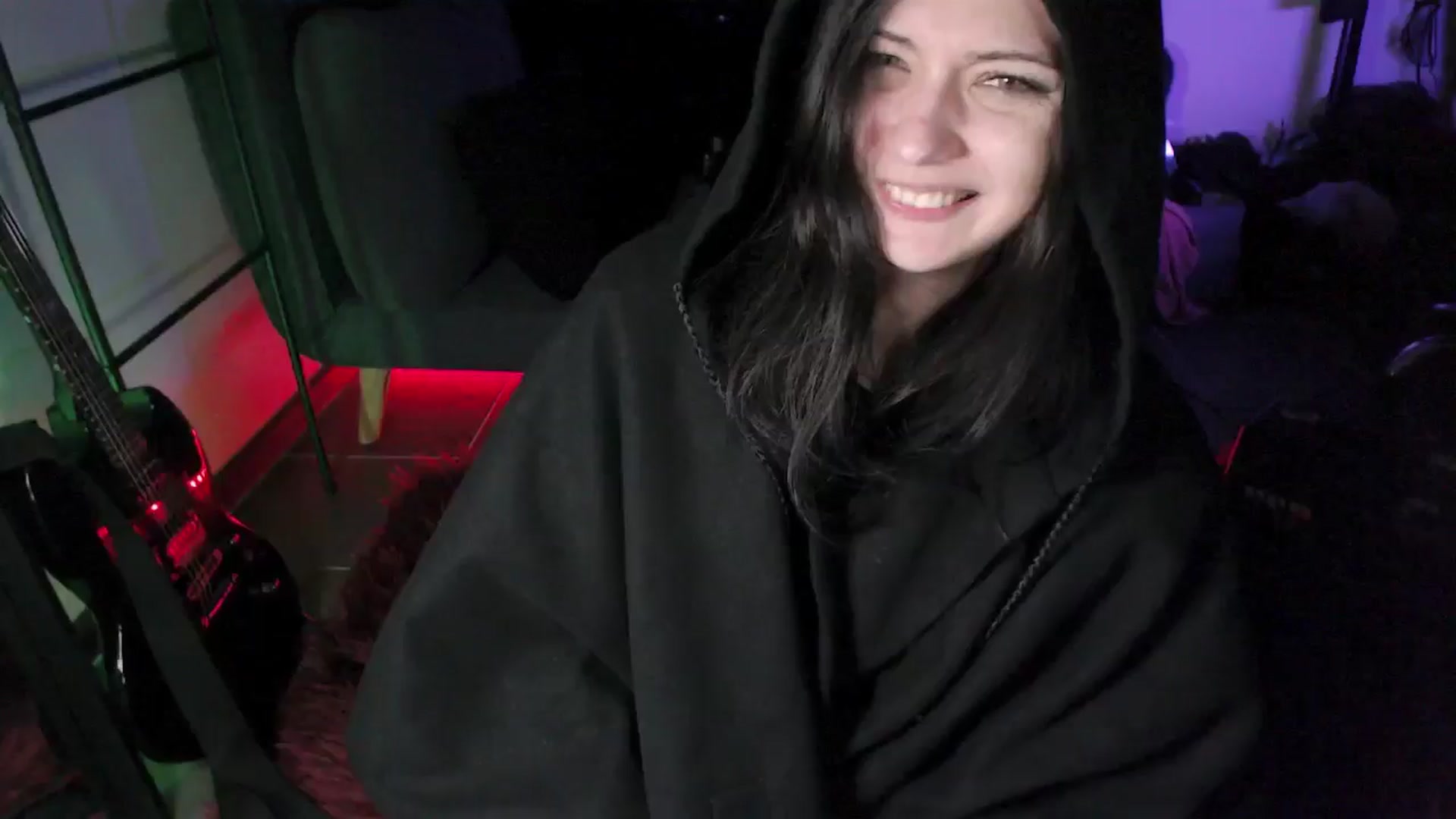 Gallery image thumbnail from RoomToAvoid's myfreecams stream on, 05/22/2024, 07:23 image 17 of 20