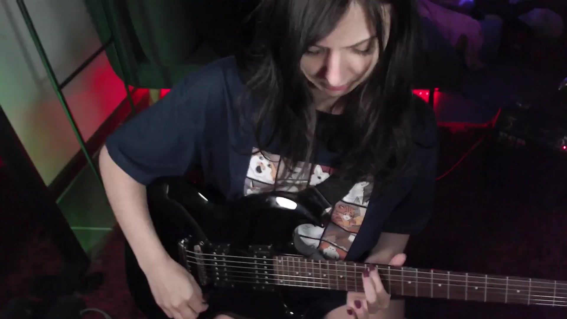 Gallery image thumbnail from RoomToAvoid's myfreecams stream on, 05/22/2024, 07:23 image 9 of 20