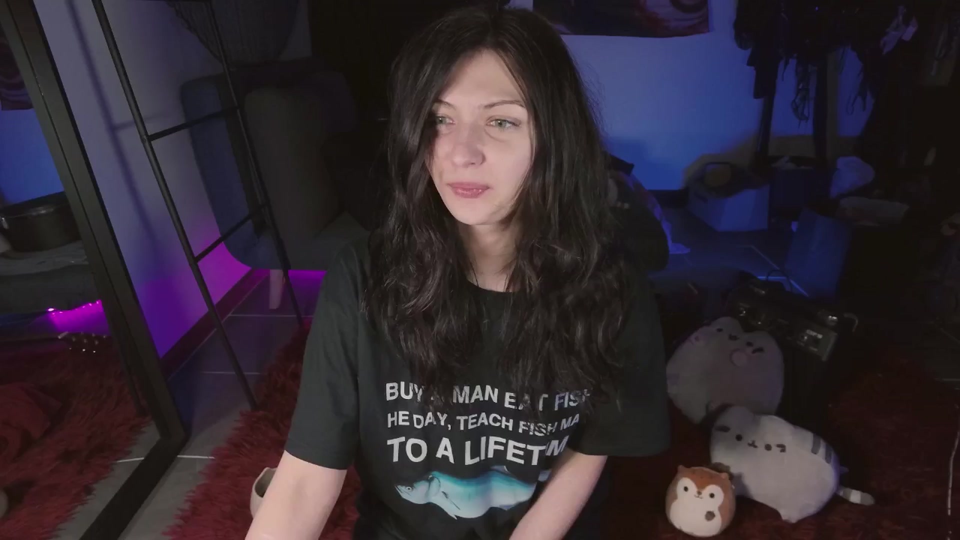 Gallery image thumbnail from RoomToAvoid's myfreecams stream on, 05/24/2024, 11:33 image 6 of 20