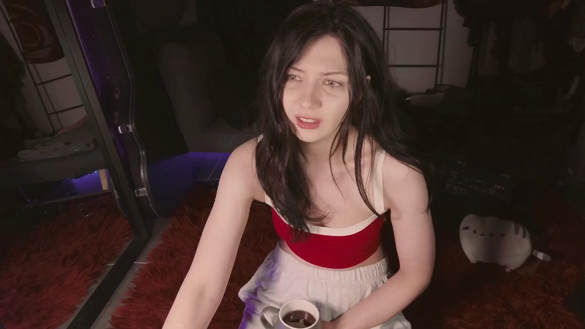 Gallery image thumbnail from RoomToAvoid's myfreecams stream on, 05/28/2024, 03:34 image 3 of 20