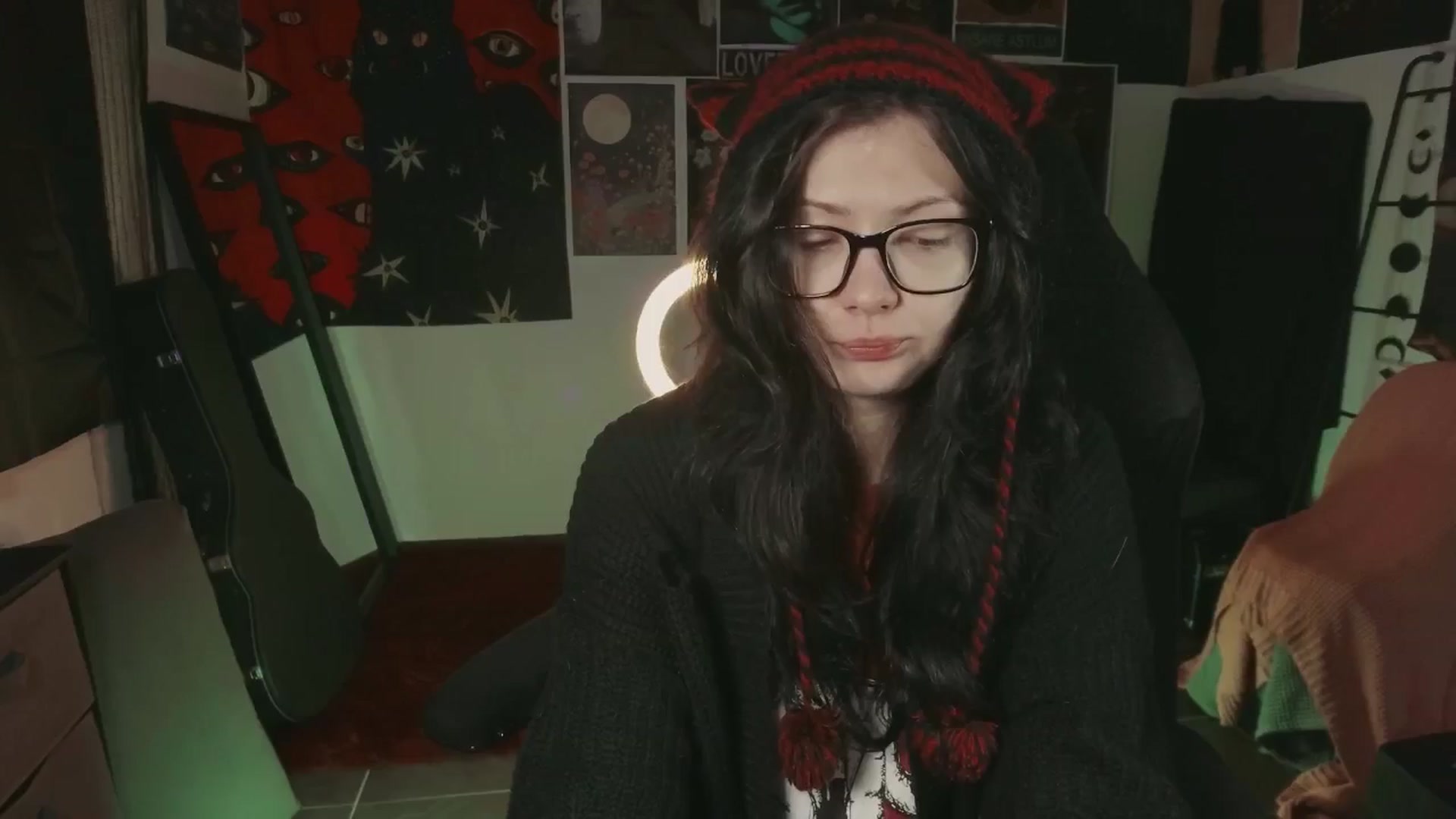 Gallery image thumbnail from RoomToAvoid's myfreecams stream on, 07/10/2024, 24:23 image 3 of 20