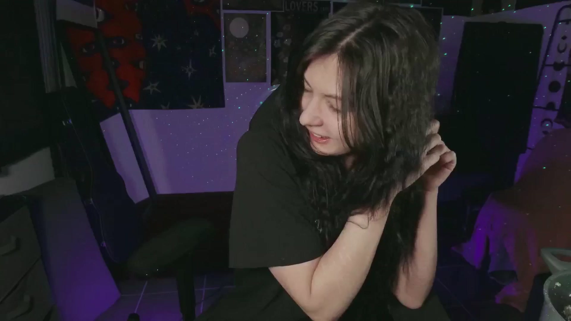 Gallery image thumbnail from RoomToAvoid's myfreecams stream on, 07/11/2024, 07:29 image 8 of 20