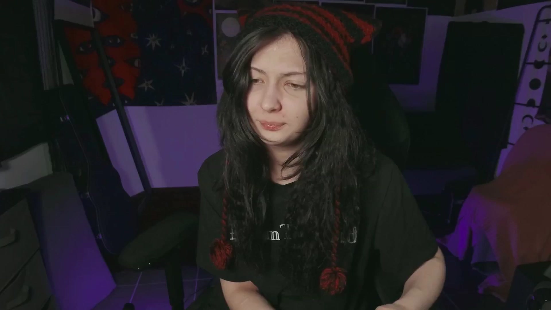 Gallery image thumbnail from RoomToAvoid's myfreecams stream on, 07/11/2024, 07:29 image 9 of 20