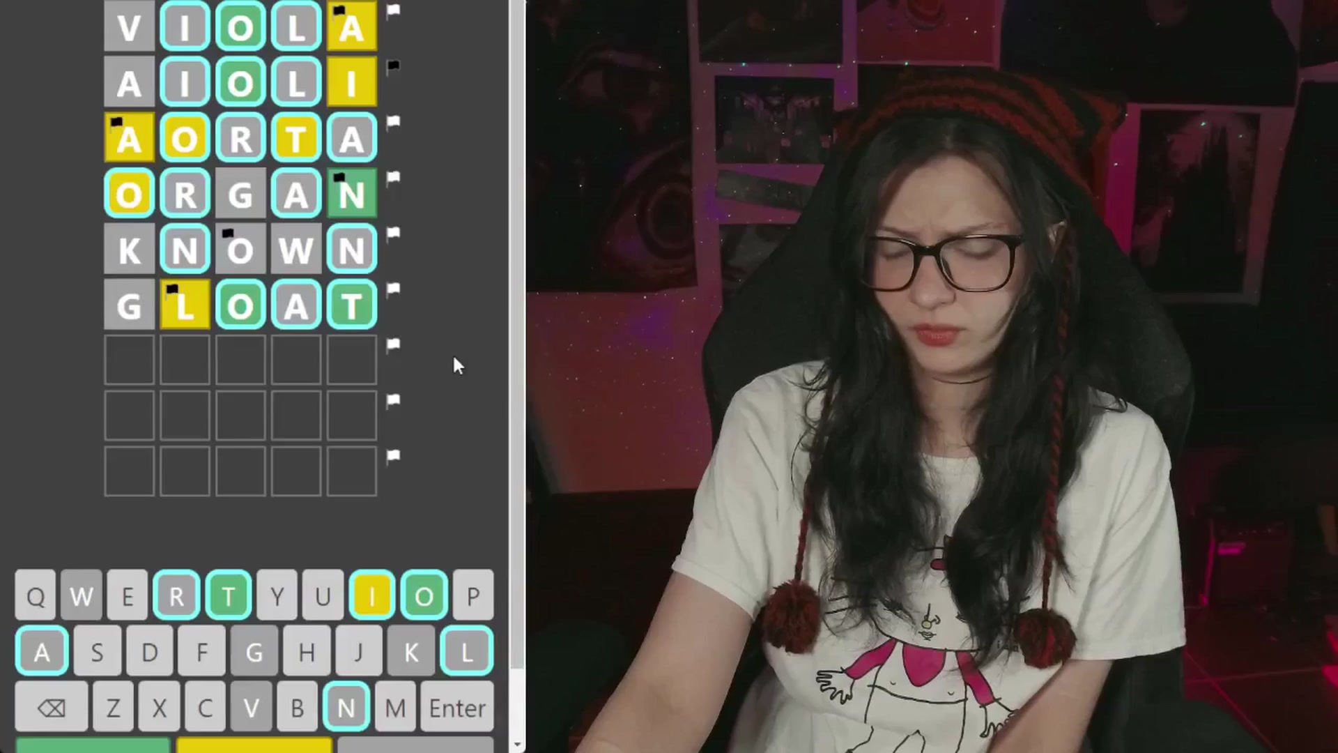 Gallery image thumbnail from RoomToAvoid's myfreecams stream on, 07/16/2024, 05:18 image 4 of 20