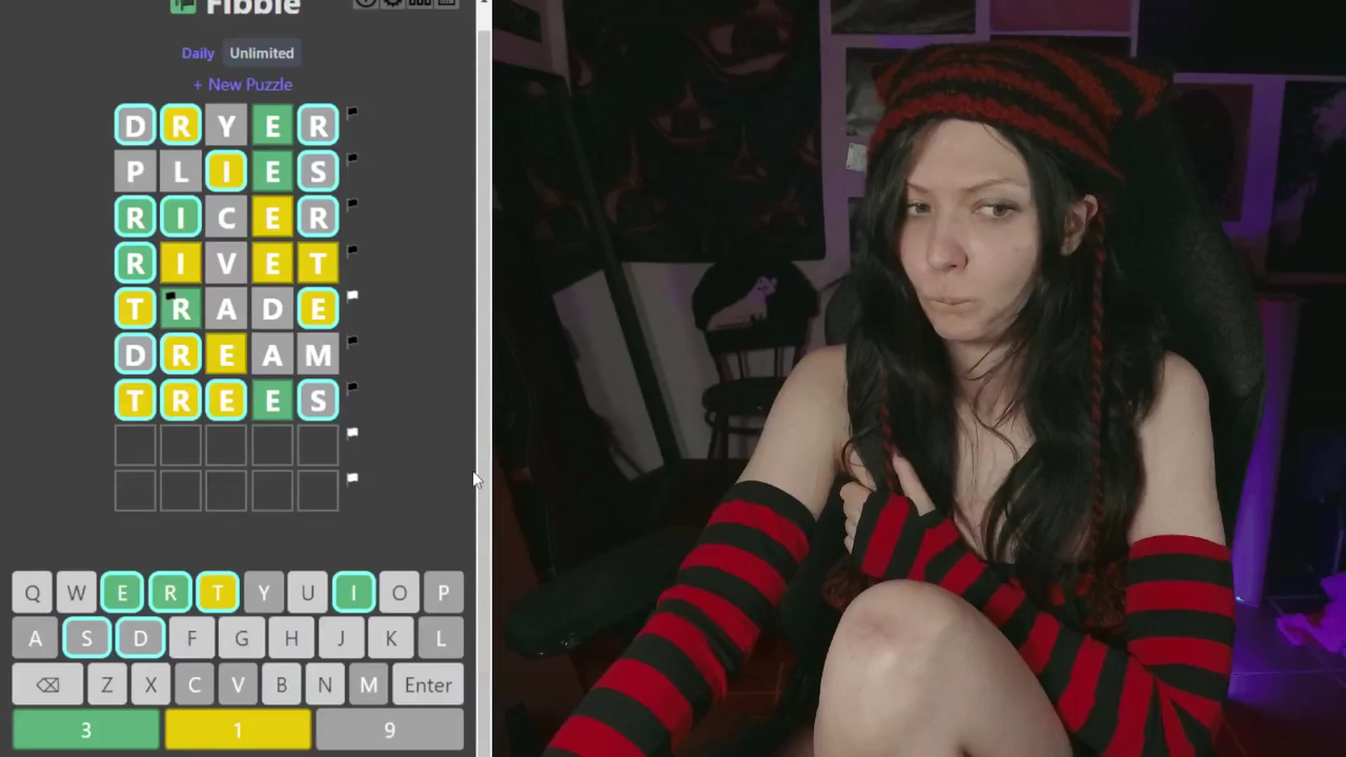 Gallery image thumbnail from RoomToAvoid's myfreecams stream on, 07/18/2024, 06:34 image 18 of 20