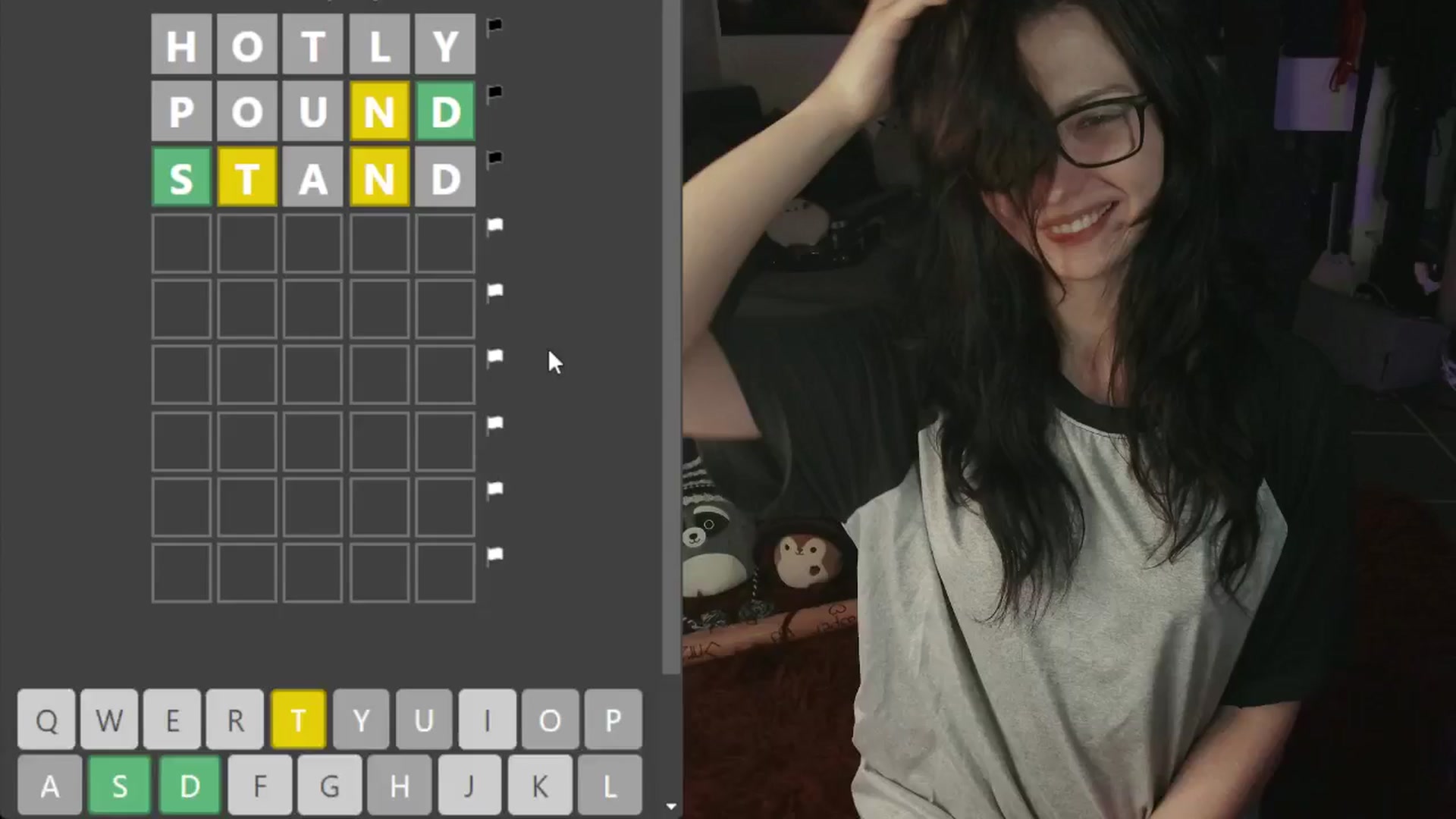 Gallery image thumbnail from RoomToAvoid's myfreecams stream on, 07/31/2024, 03:27 image 11 of 20