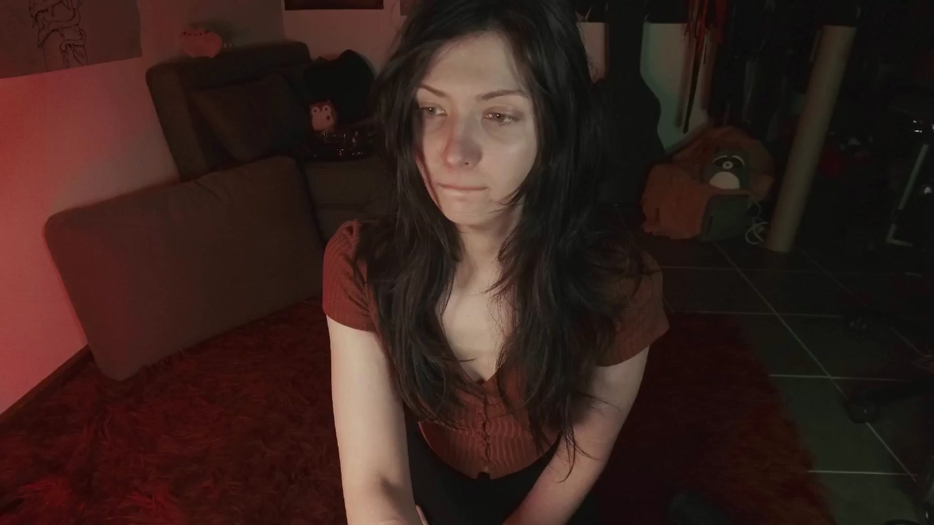 Gallery image thumbnail from RoomToAvoid's myfreecams stream on, 08/05/2024, 01:27 image 18 of 20