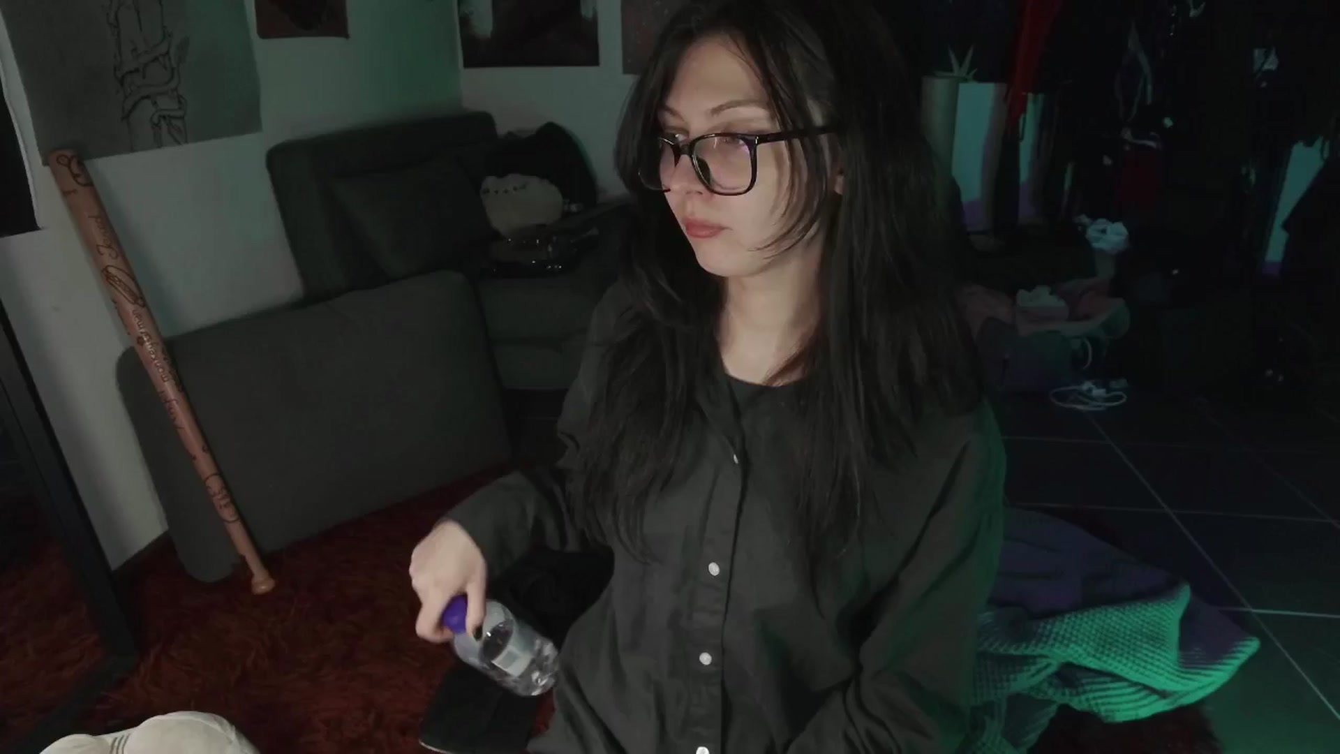 Gallery image thumbnail from RoomToAvoid's myfreecams stream on, 08/07/2024, 04:03 image 7 of 20