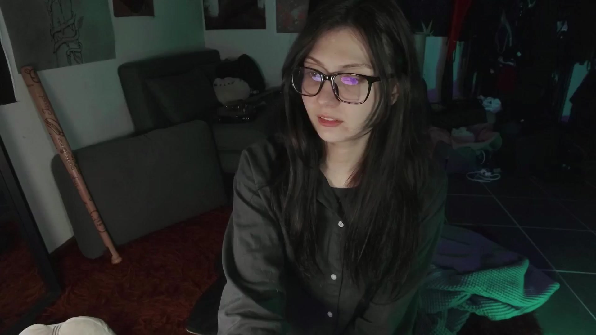 Gallery image thumbnail from RoomToAvoid's myfreecams stream on, 08/07/2024, 04:03 image 10 of 20