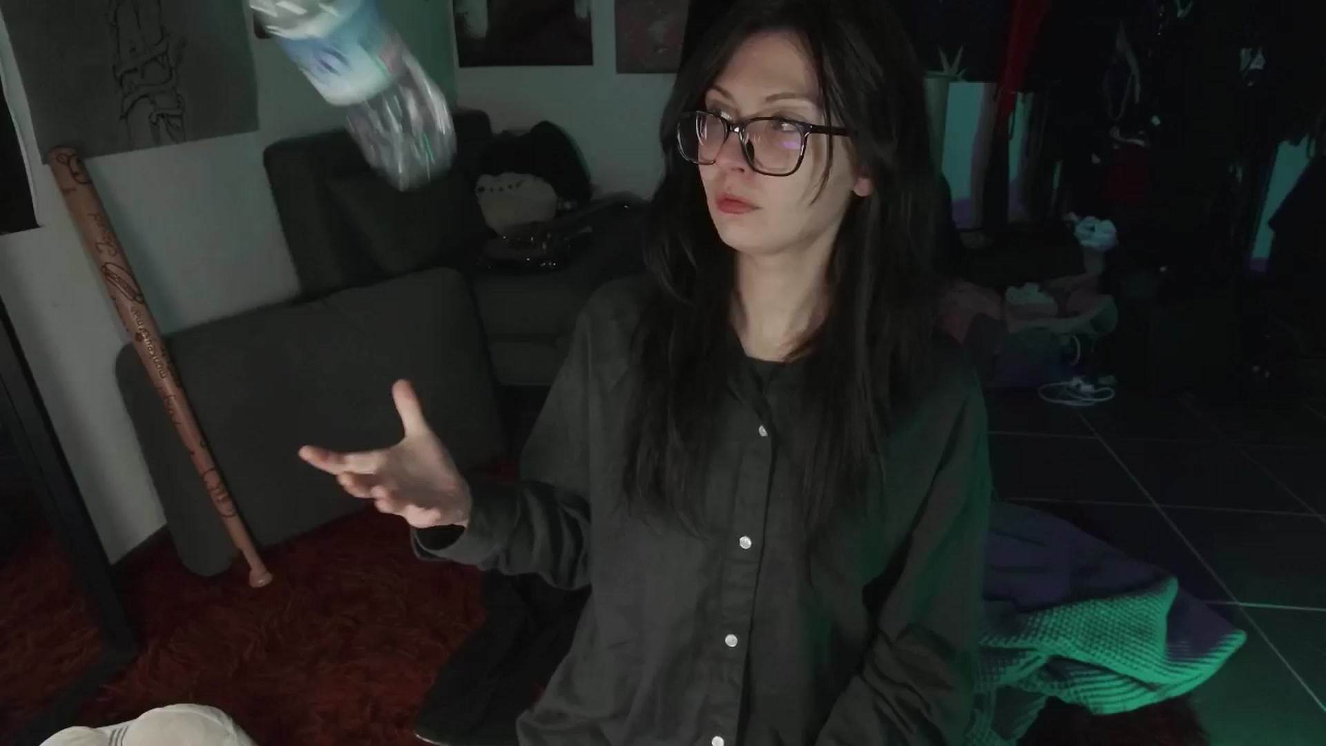 Gallery image thumbnail from RoomToAvoid's myfreecams stream on, 08/07/2024, 04:03 image 6 of 20