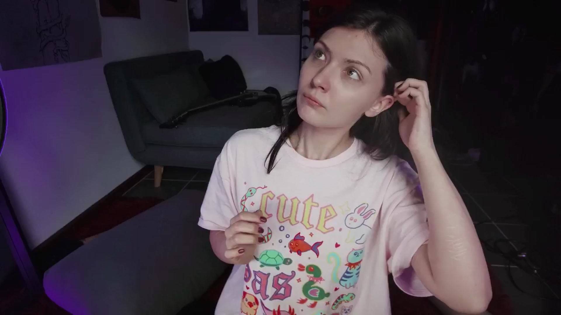 Gallery image thumbnail from RoomToAvoid's myfreecams stream on, 08/15/2024, 05:15 image 10 of 20