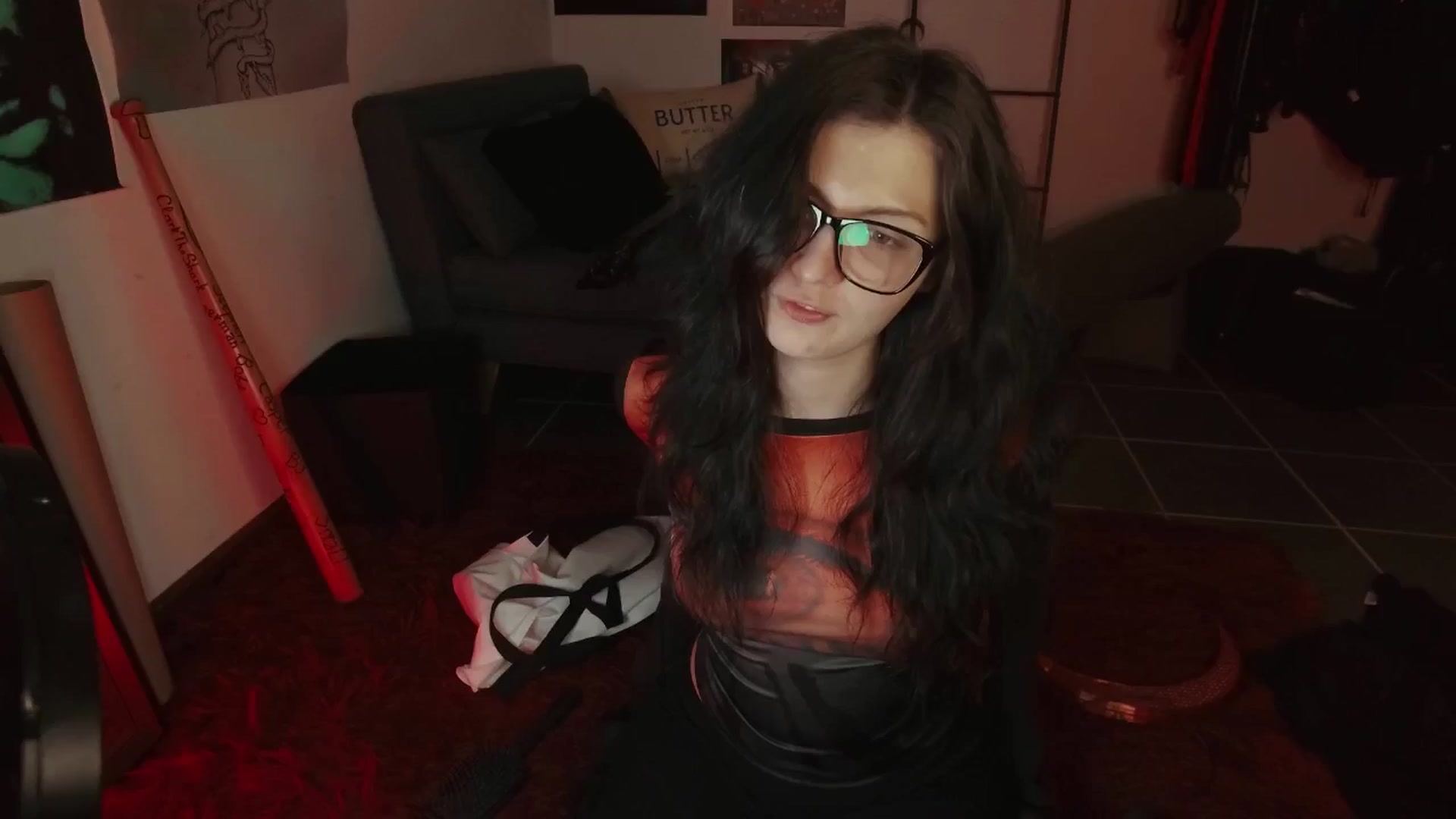 Gallery image thumbnail from RoomToAvoid's myfreecams stream on, 08/22/2024, 09:58 image 10 of 20
