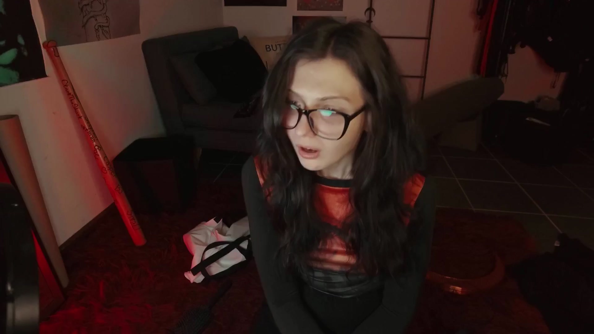 Gallery image thumbnail from RoomToAvoid's myfreecams stream on, 08/22/2024, 09:58 image 13 of 20