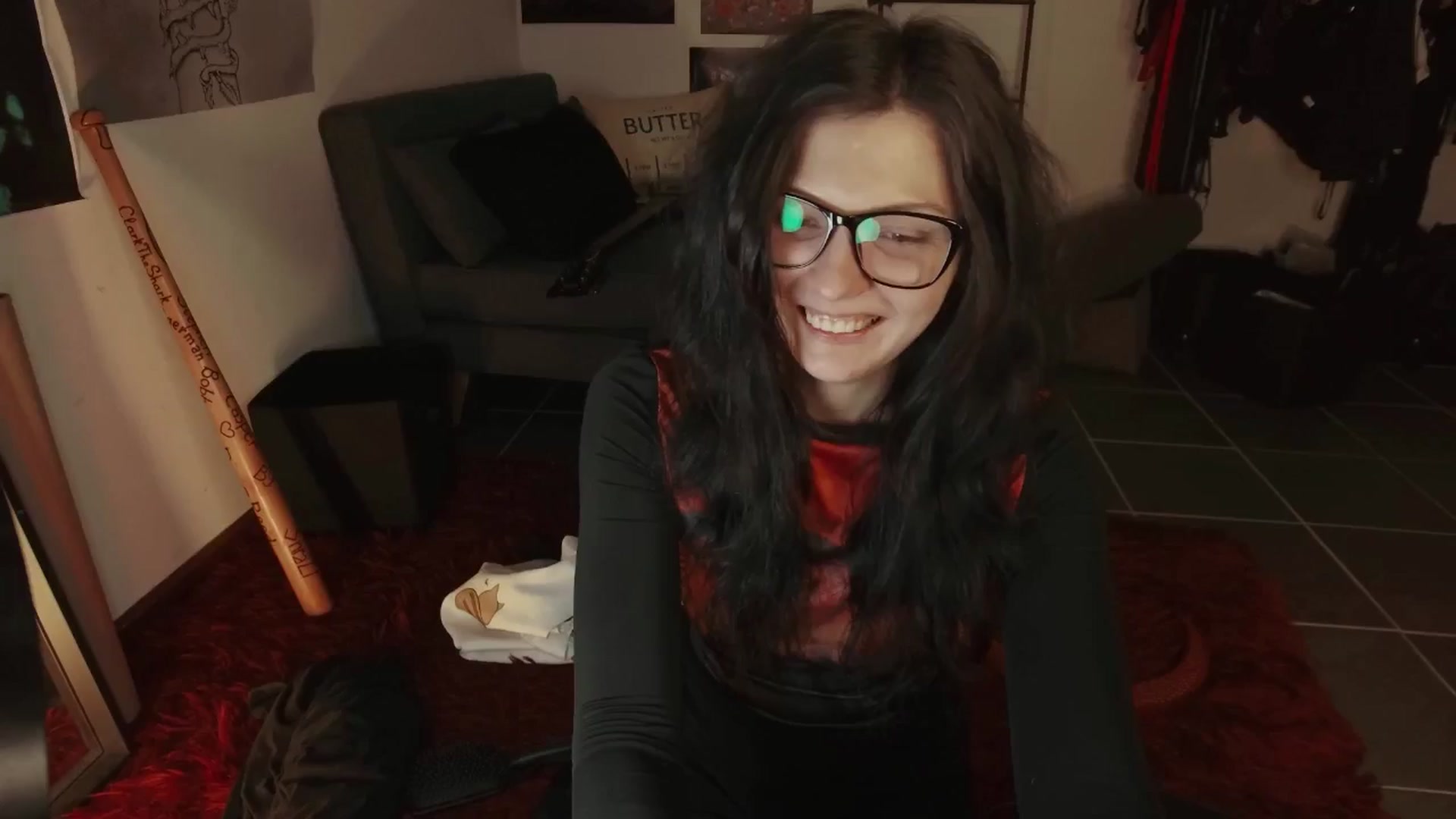 Gallery image thumbnail from RoomToAvoid's myfreecams stream on, 08/22/2024, 09:58 image 1 of 20