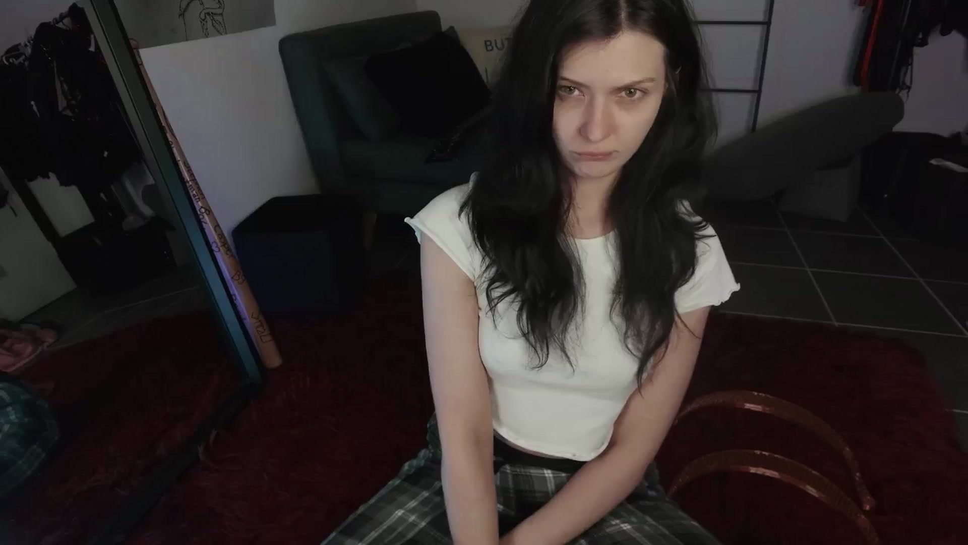 Gallery image thumbnail from RoomToAvoid's myfreecams stream on, 08/23/2024, 08:01 image 2 of 20