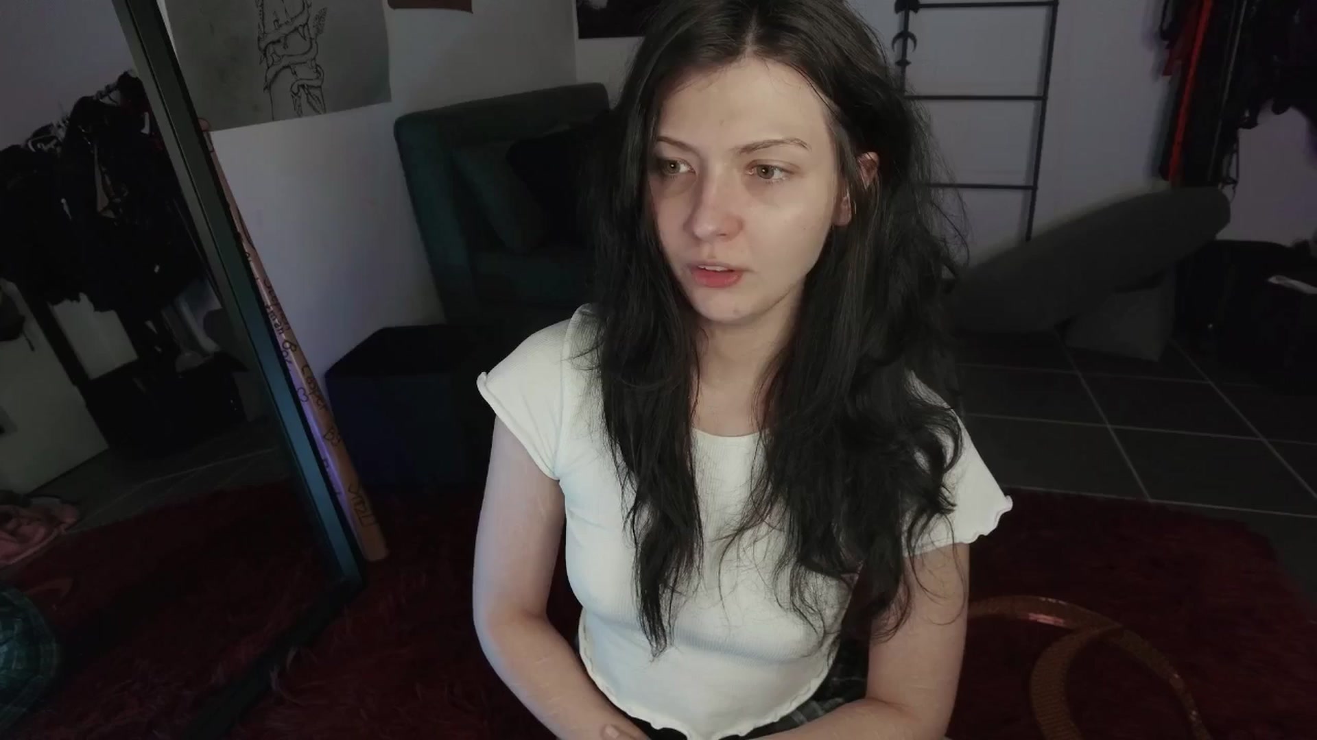 Gallery image thumbnail from RoomToAvoid's myfreecams stream on, 08/23/2024, 08:01 image 17 of 20