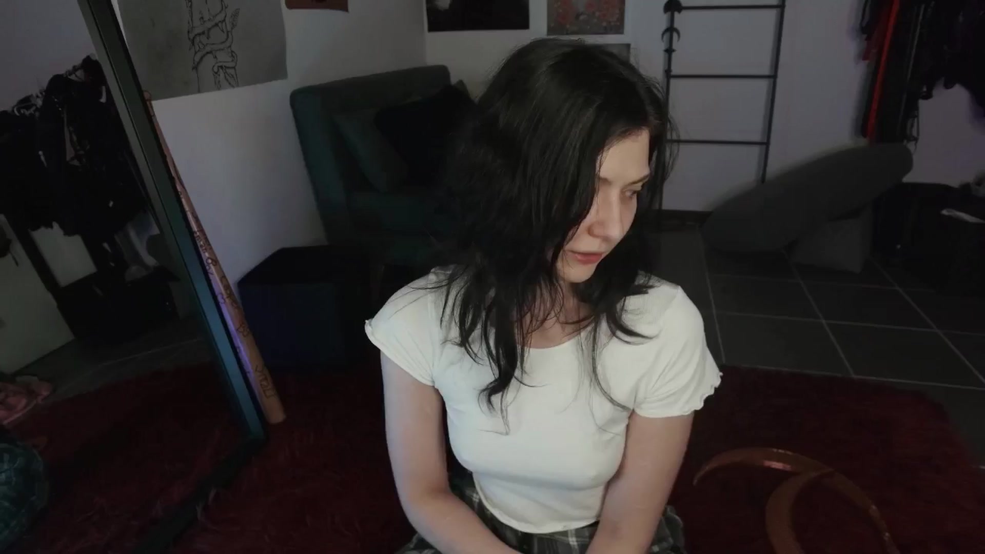 Gallery image thumbnail from RoomToAvoid's myfreecams stream on, 08/23/2024, 08:01 image 16 of 20