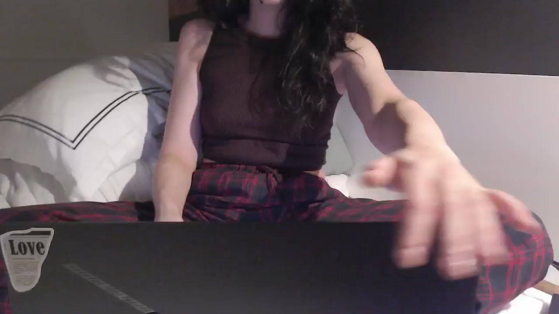Gallery image thumbnail from RoomToAvoid's myfreecams stream on, 08/29/2024, 18:35 image 6 of 20