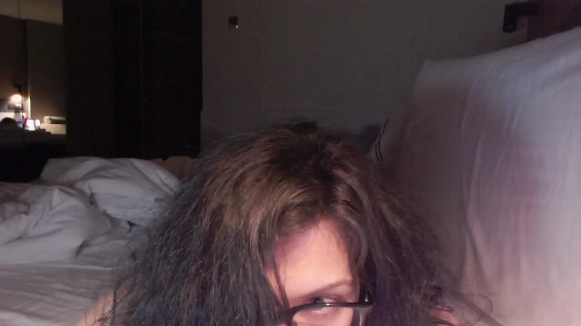 Gallery image thumbnail from RoomToAvoid's myfreecams stream on, 08/29/2024, 21:04 image 7 of 20