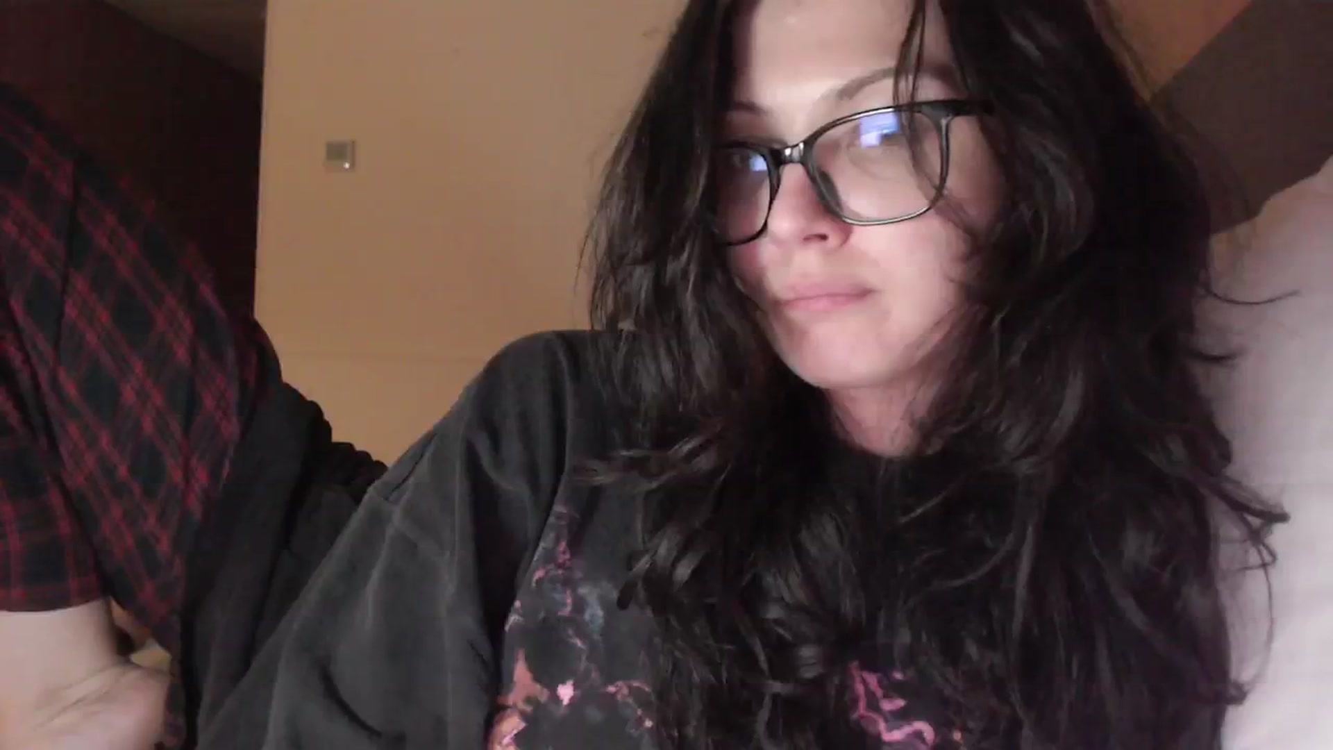 Gallery image thumbnail from RoomToAvoid's myfreecams stream on, 08/31/2024, 18:58 image 5 of 20