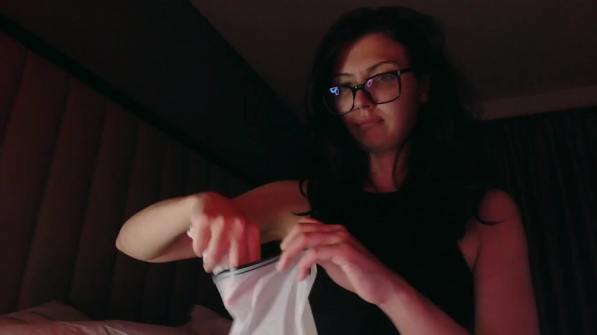 Gallery image thumbnail from RoomToAvoid's myfreecams stream on, 09/03/2024, 20:47 image 19 of 20