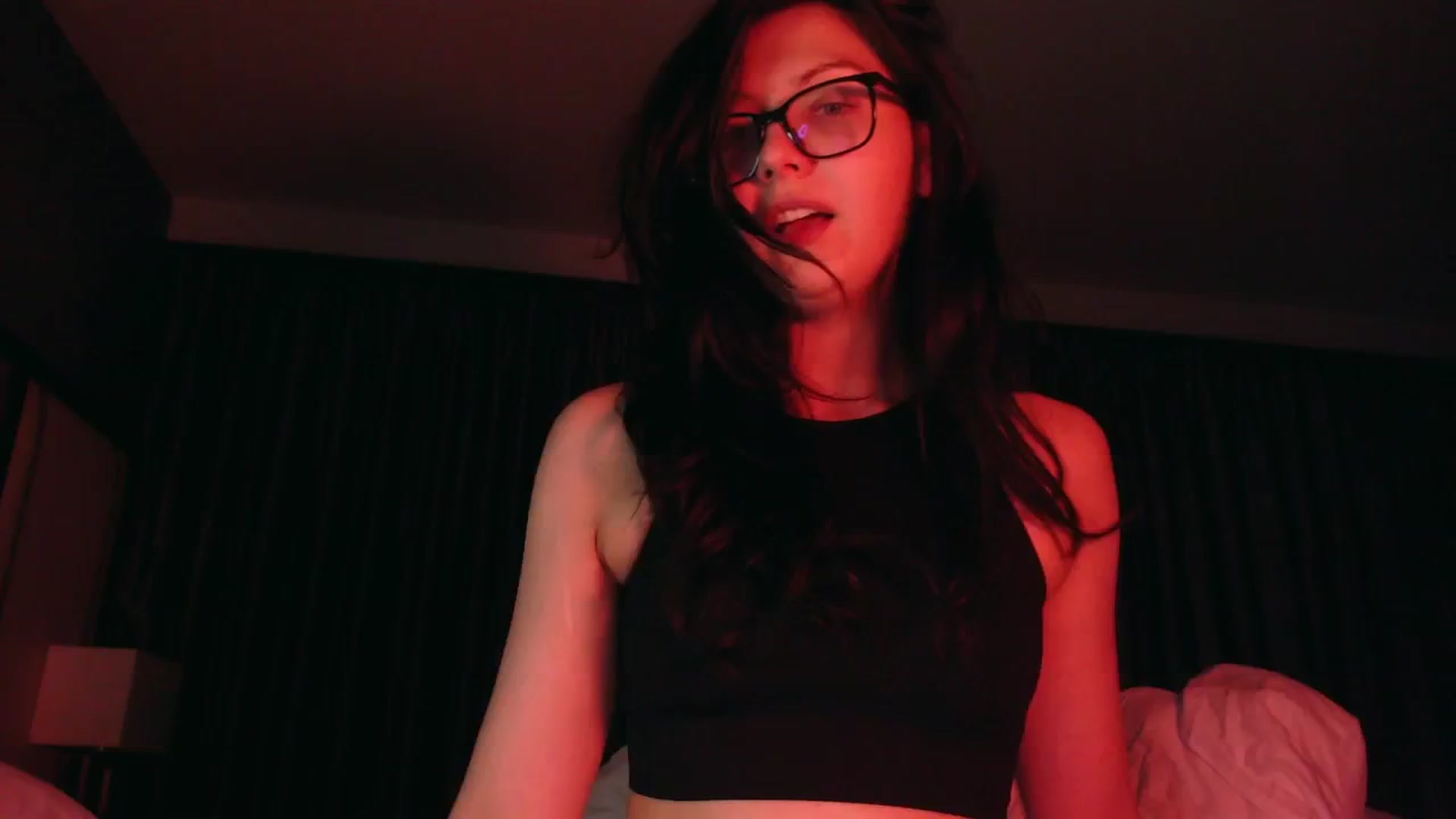 Gallery image thumbnail from RoomToAvoid's myfreecams stream on, 09/03/2024, 20:47 image 17 of 20