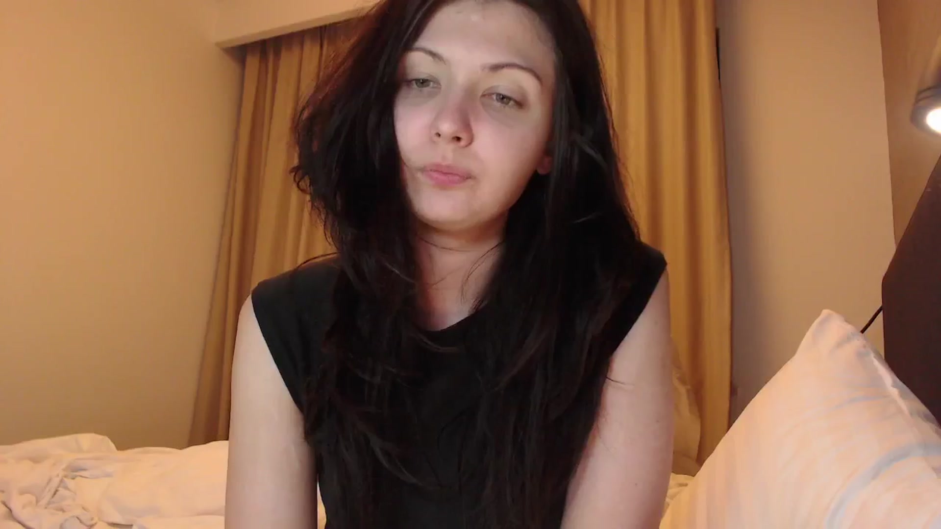 Gallery image thumbnail from RoomToAvoid's myfreecams stream on, 09/14/2024, 23:55 image 11 of 20