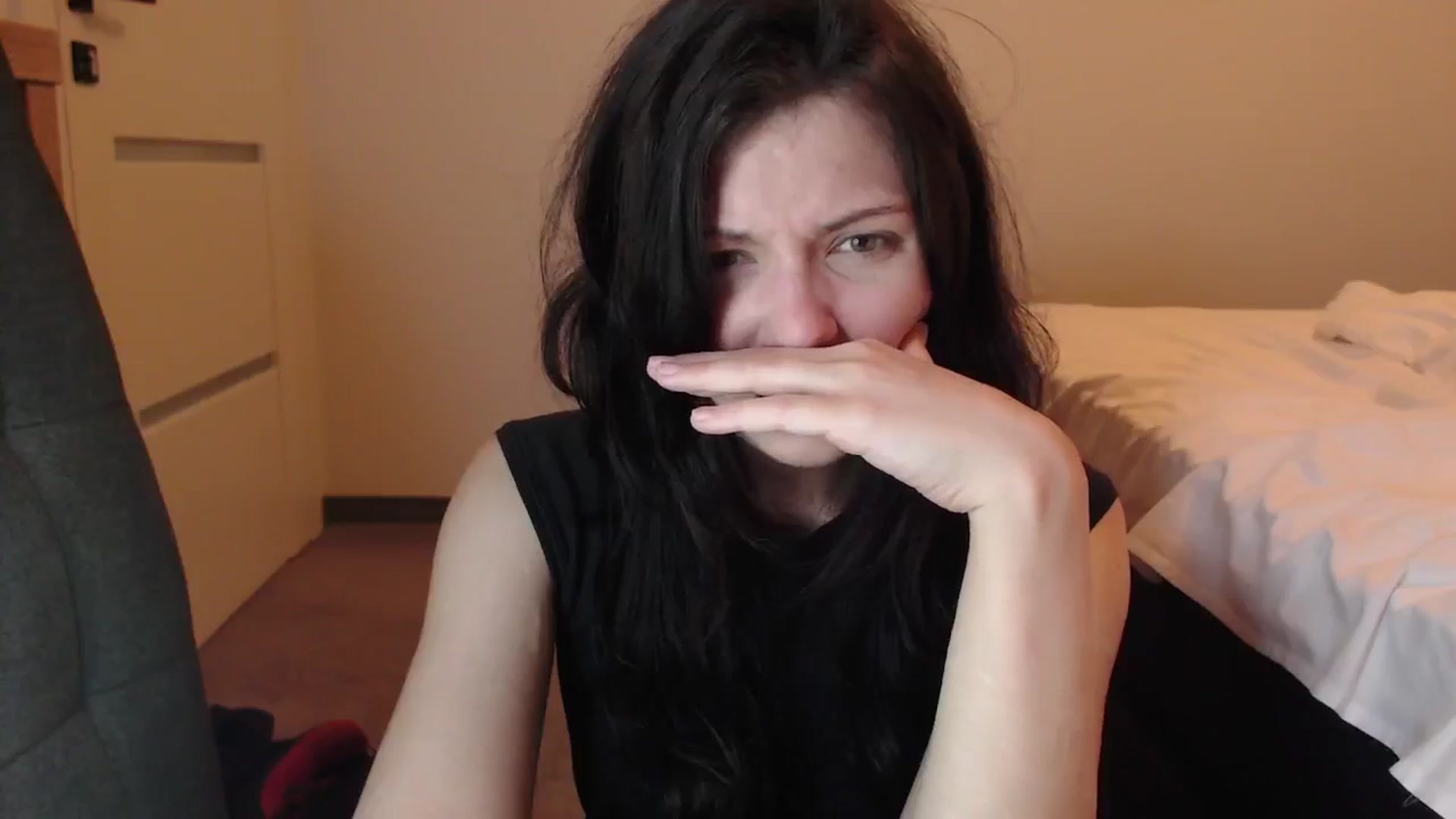Gallery image thumbnail from RoomToAvoid's myfreecams stream on, 09/14/2024, 23:55 image 2 of 20