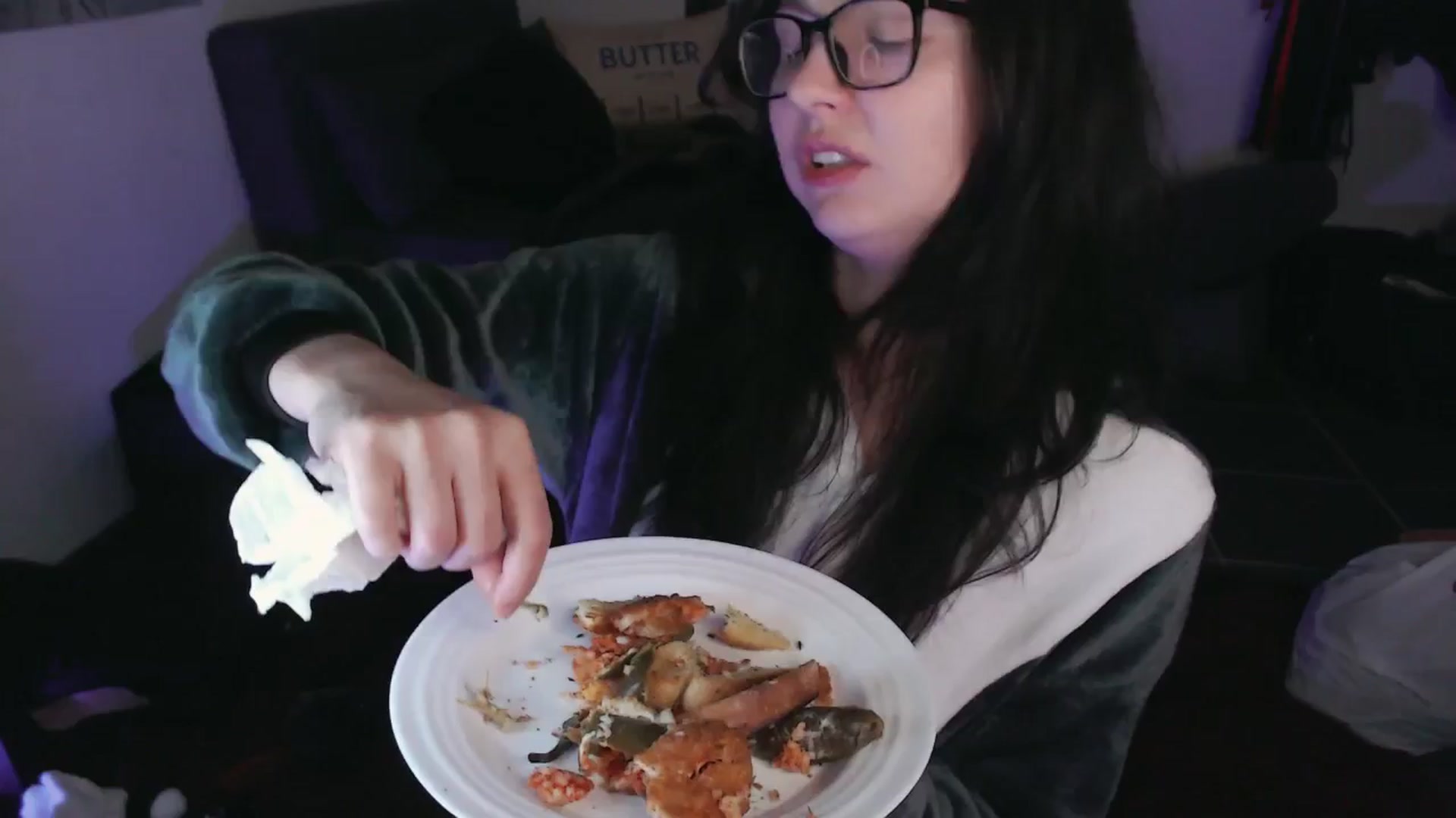 Gallery image thumbnail from RoomToAvoid's myfreecams stream on, 09/20/2024, 04:50 image 14 of 20