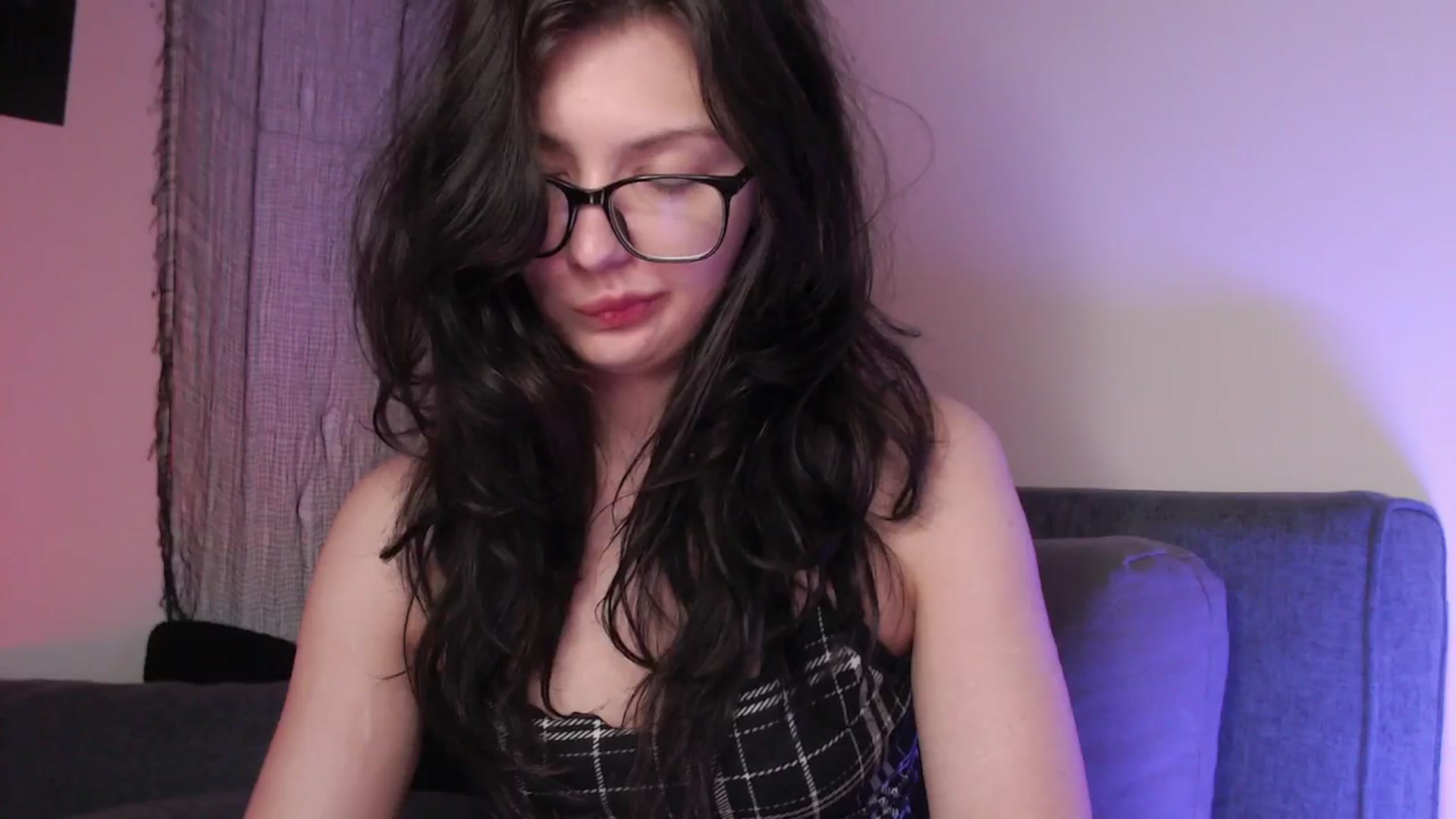 Gallery image thumbnail from RoomToAvoid's myfreecams stream on, 10/01/2024, 06:49 image 9 of 20