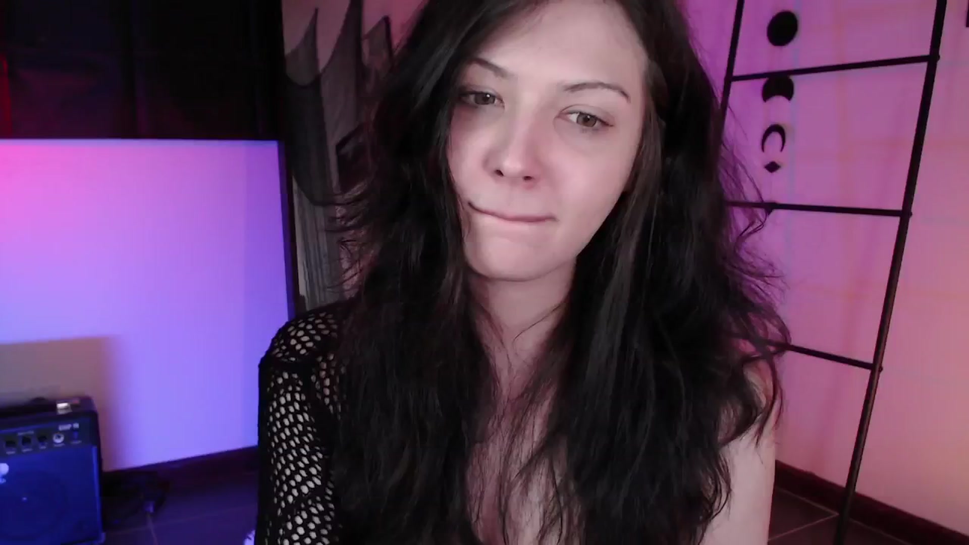Gallery image thumbnail from RoomToAvoid's myfreecams stream on, 10/03/2024, 07:02 image 3 of 20