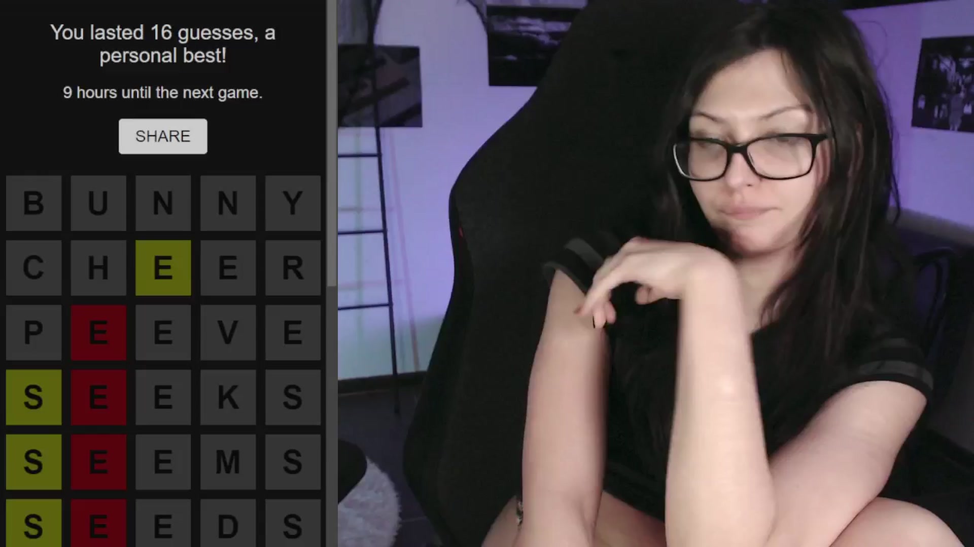 Gallery image thumbnail from RoomToAvoid's myfreecams stream on, 10/15/2024, 05:27 image 18 of 20