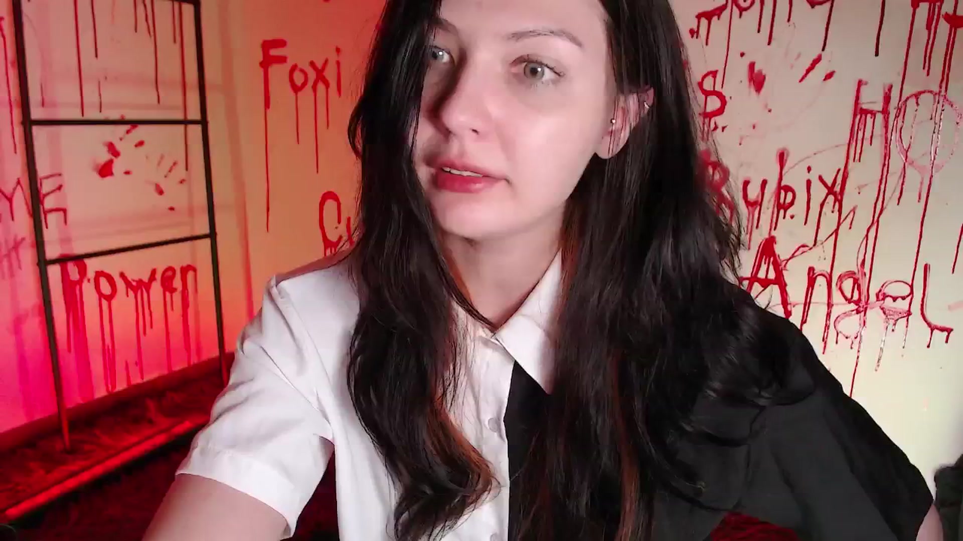 Gallery image thumbnail from RoomToAvoid's myfreecams stream on, 10/22/2024, 06:23 image 6 of 20