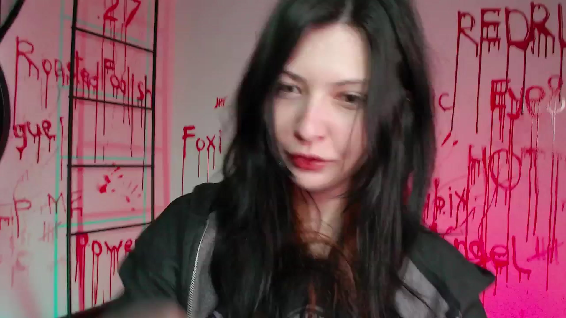 Gallery image thumbnail from RoomToAvoid's myfreecams stream on, 10/25/2024, 24:03 image 2 of 20
