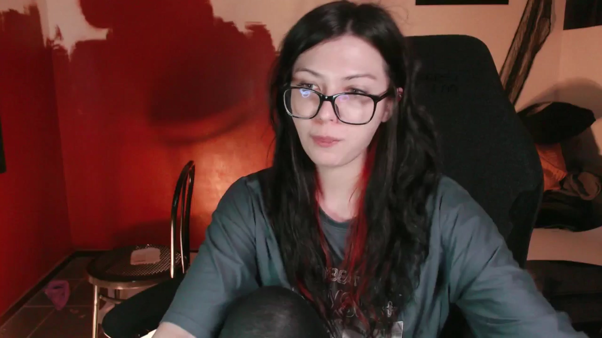Gallery image thumbnail from RoomToAvoid's myfreecams stream on, 11/03/2024, 04:53 image 8 of 20