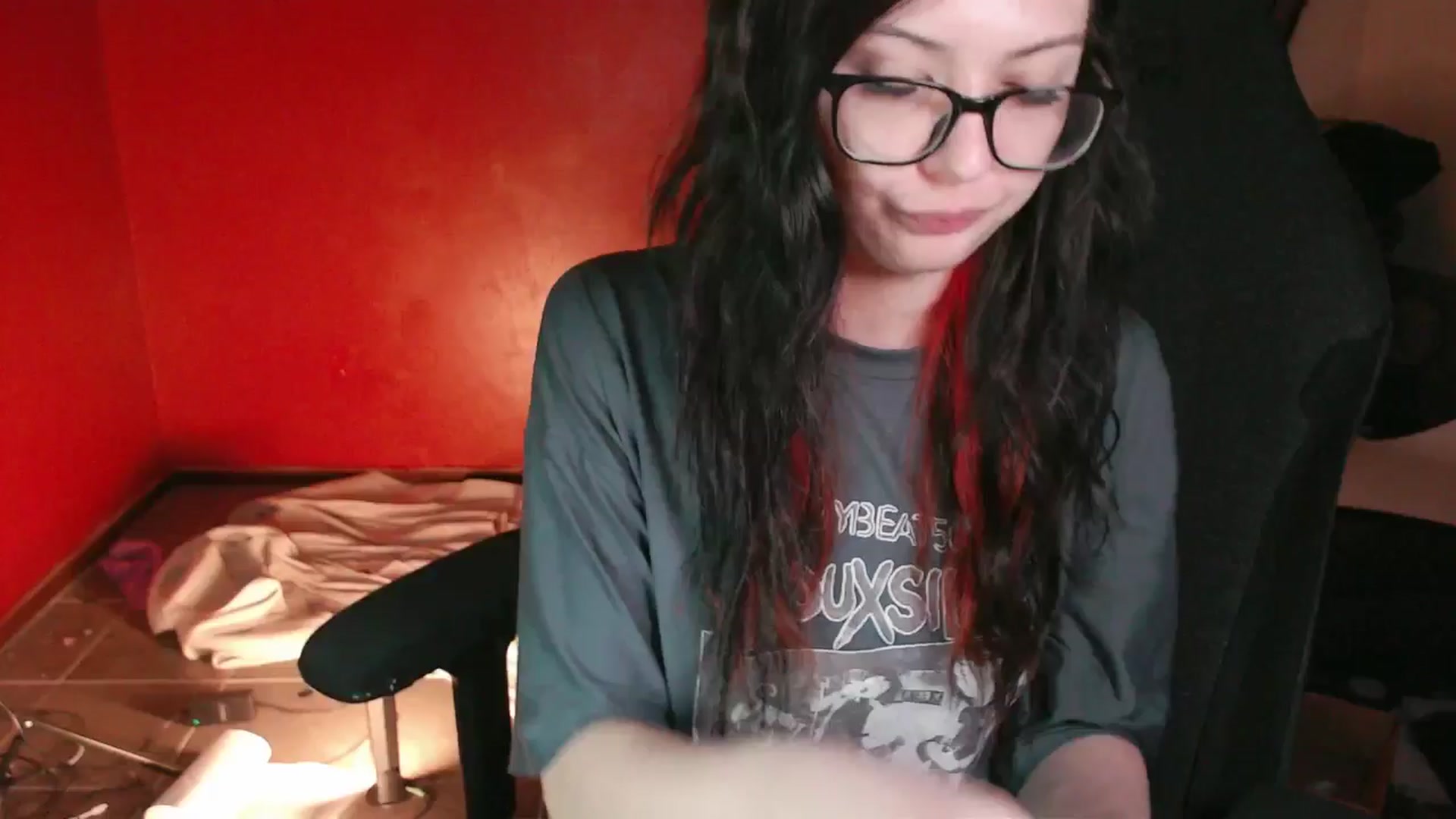 Gallery image thumbnail from RoomToAvoid's myfreecams stream on, 11/03/2024, 04:53 image 12 of 20